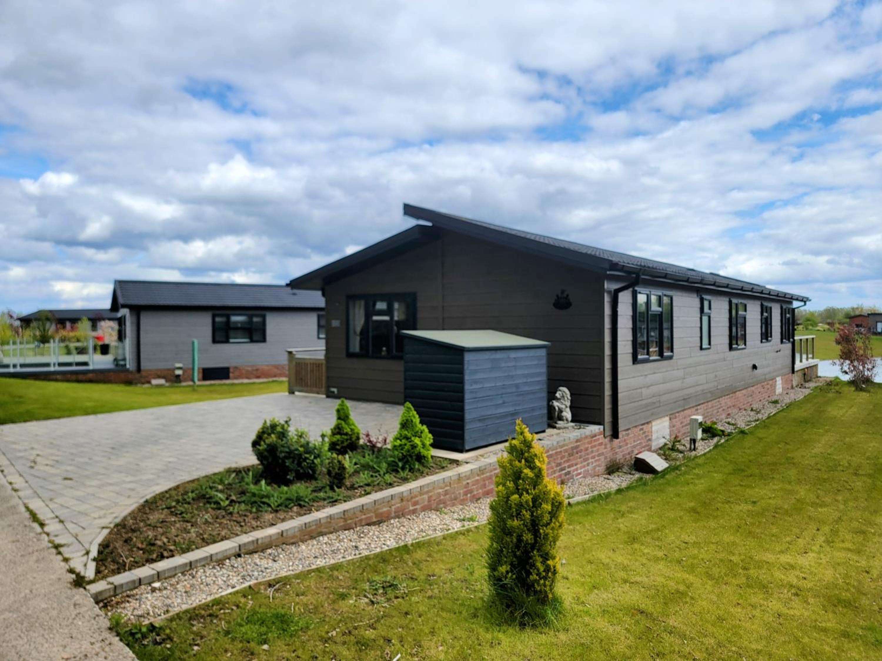 Luxury 2-Bed Lodge in Routh Sleeps 4 with Hot Tub view 3