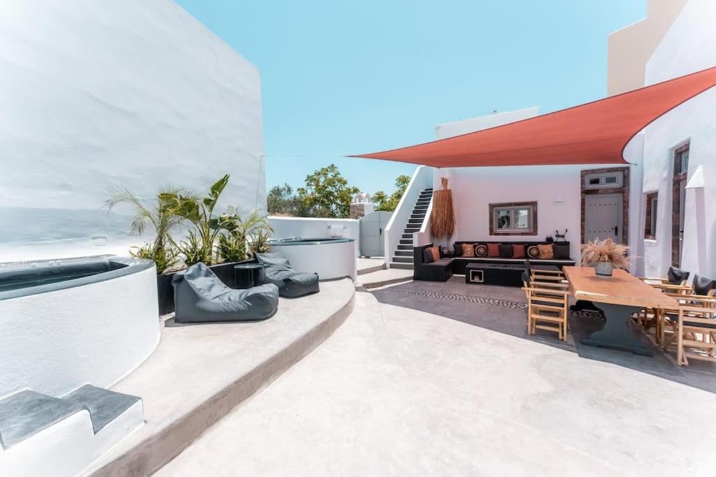 Cooper's Cave house with heated Jacuzzi