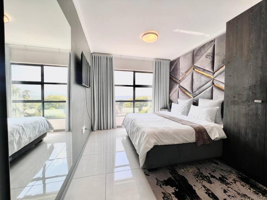 Cozy 2 bedroom apartment Sandton