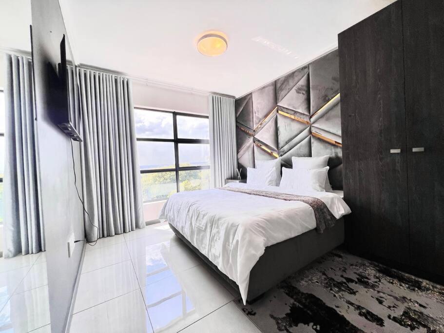 Cozy 2 bedroom apartment Sandton