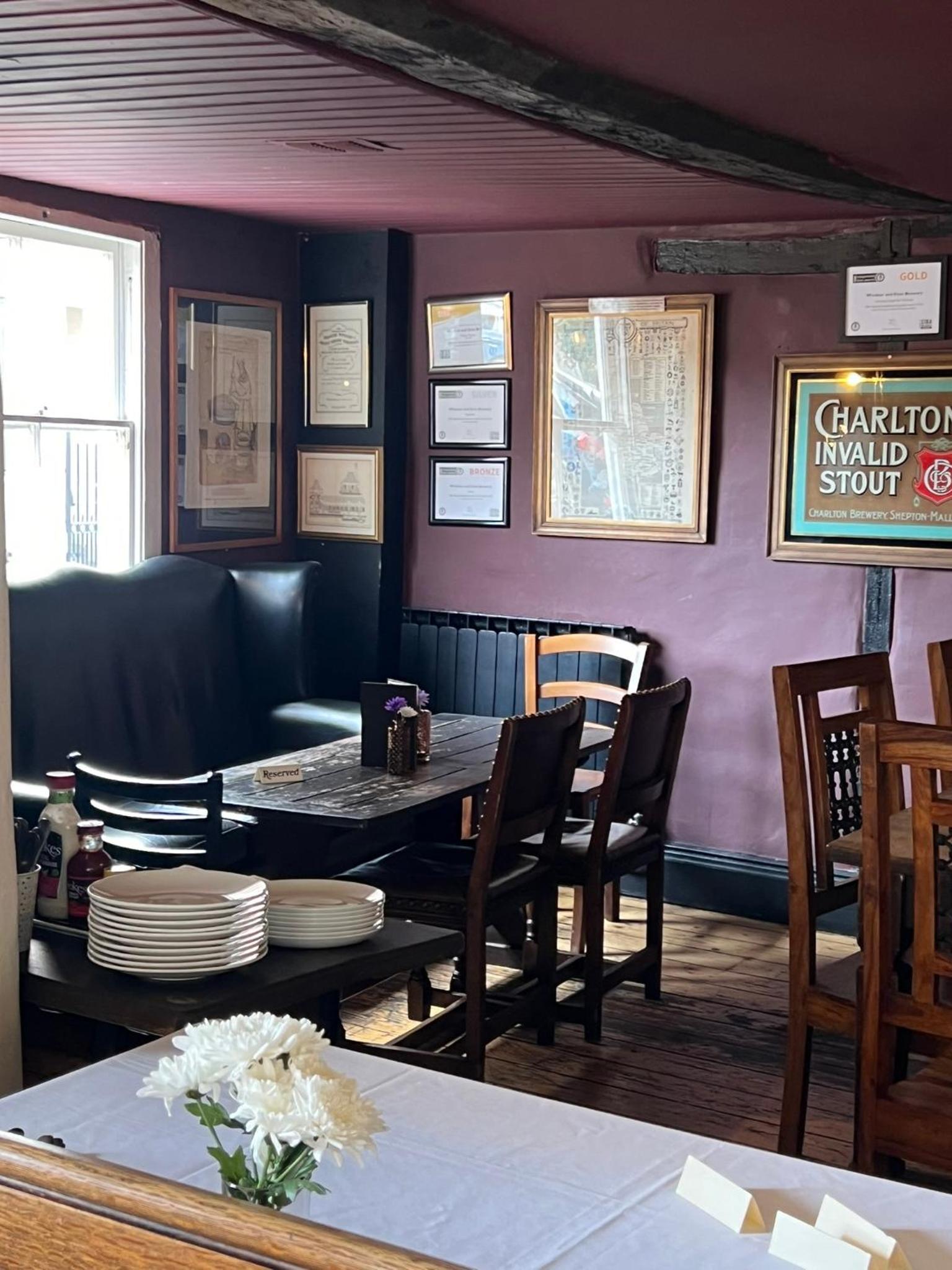The George Inn