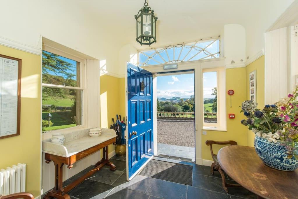 Carphin House near St Andrews - Sleeps 18 view 2