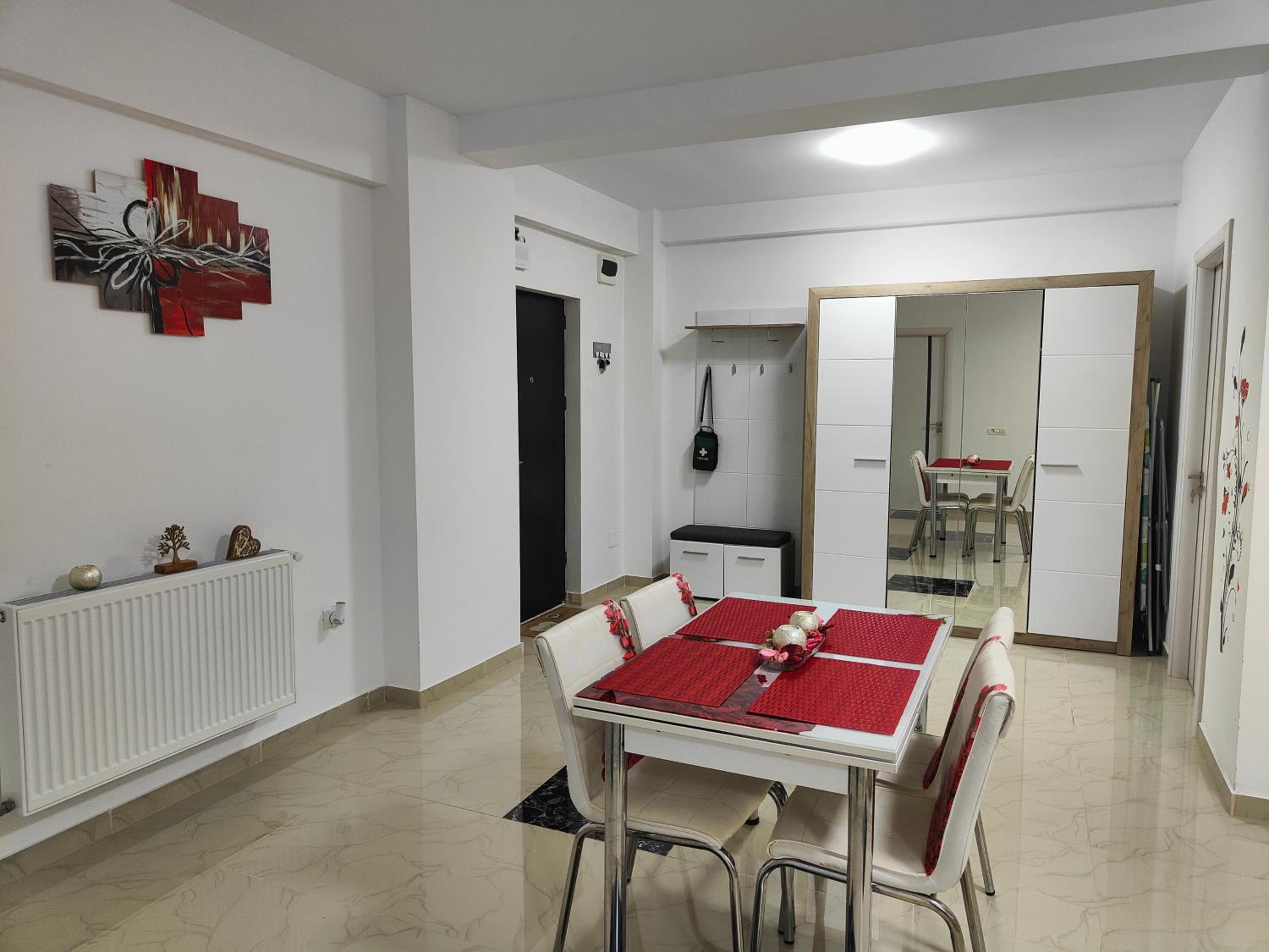 Apartament Delfin - 100m de la plaja view 5
