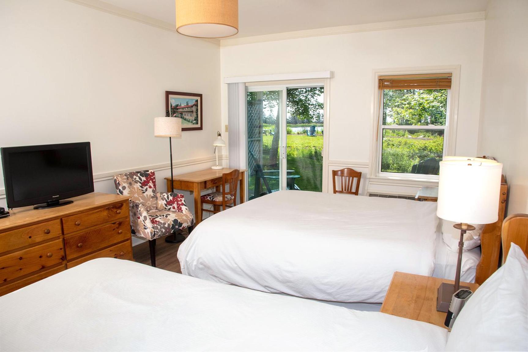 White Point Beach Resort 5