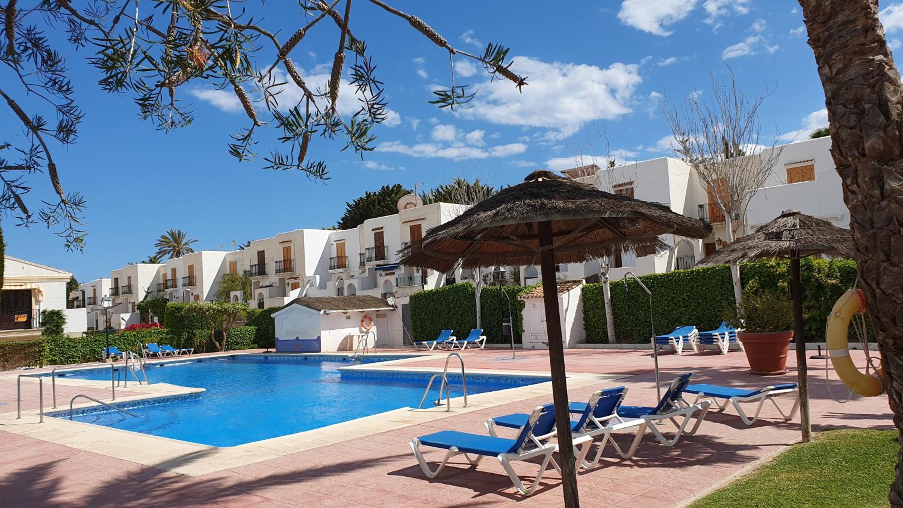 Very Very Vera Beach - Freshly Renovated view 2