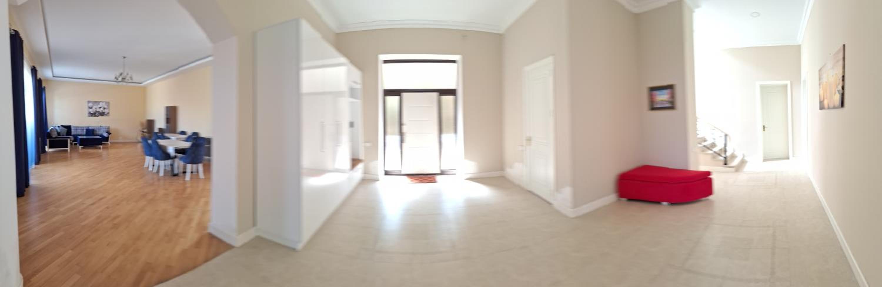 Elen's house