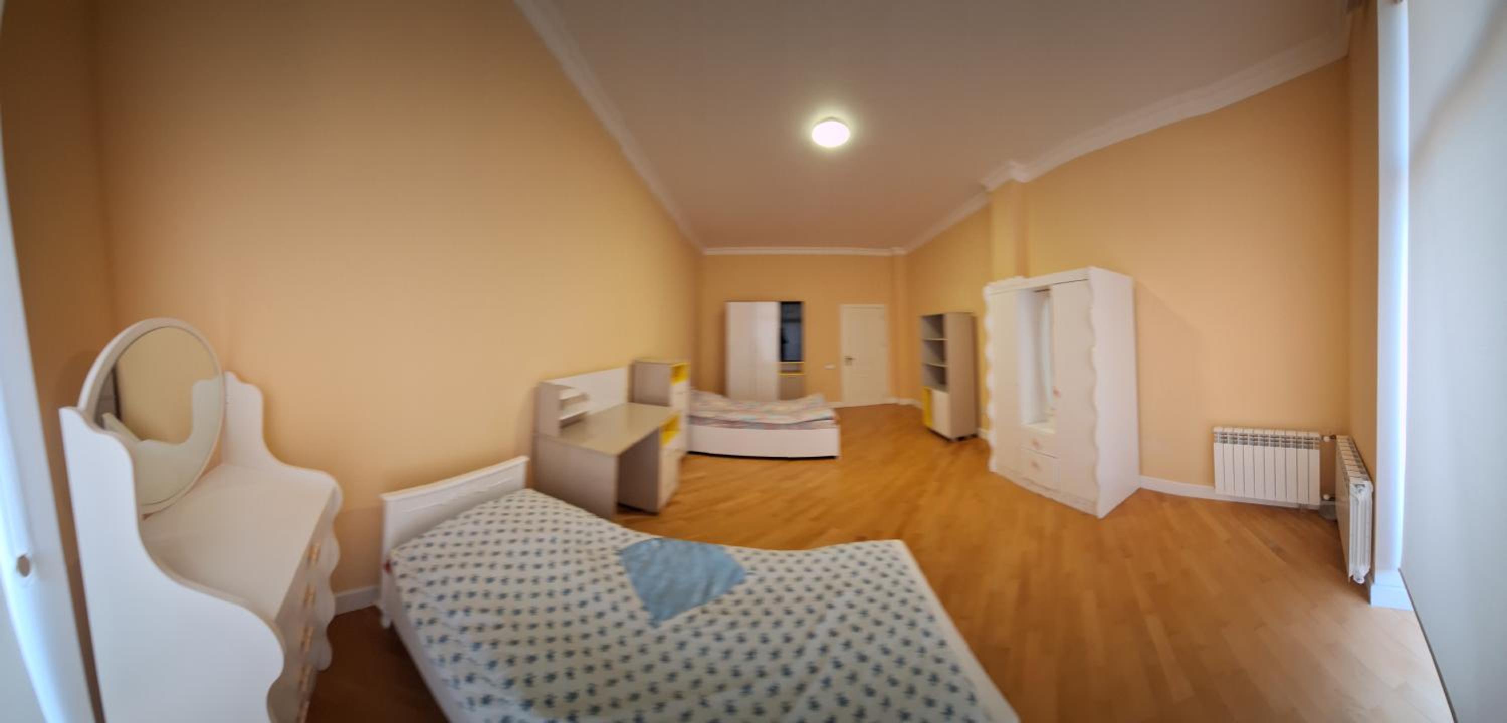 Elen's house