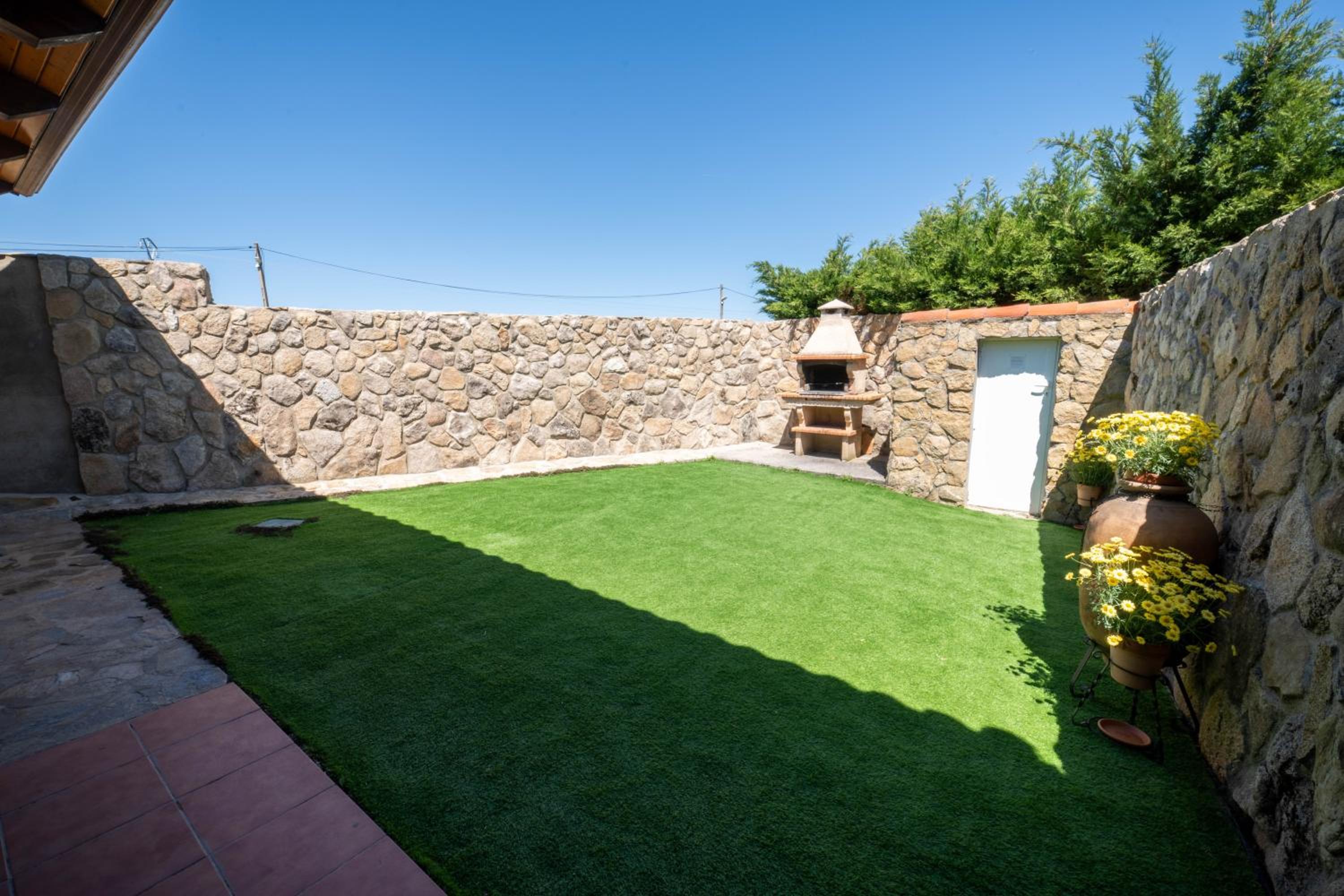 Casa rural Los Cántaros. Zarapicos