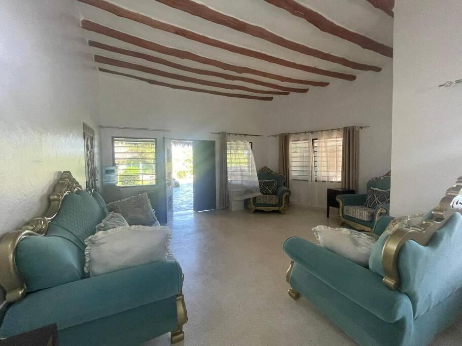 Maridadi Luxury Villa-Malindi