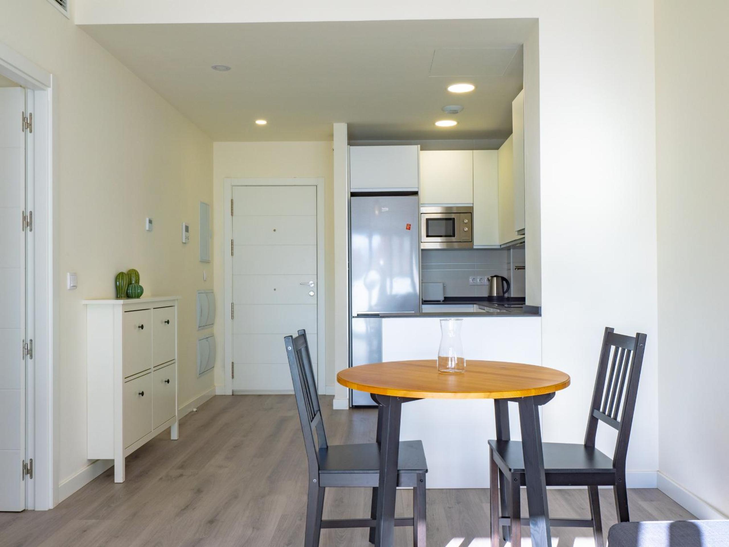 Cubo's La Union Apartment Pool Optional Parking