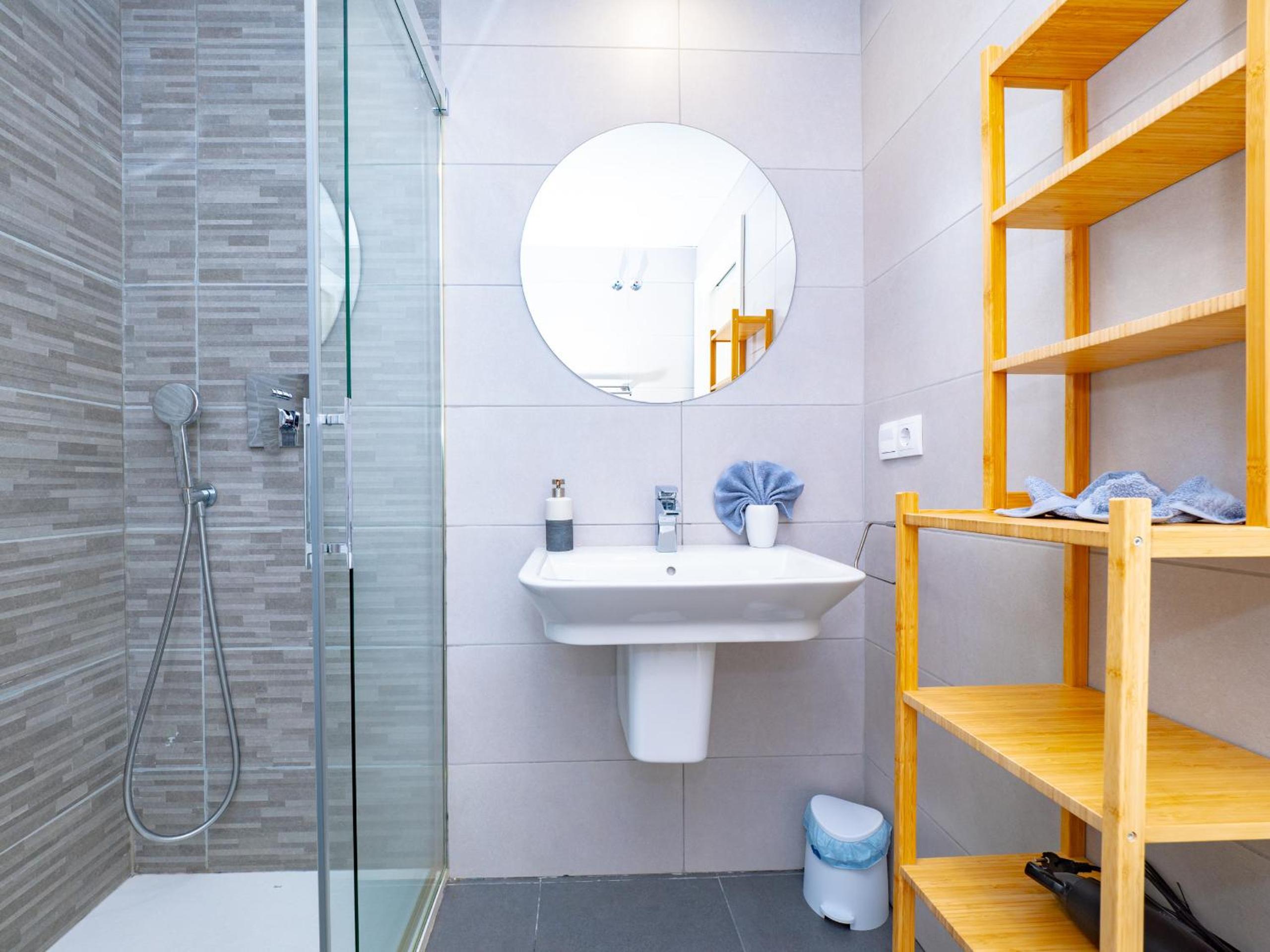 Cubo's La Union Apartment Pool Optional Parking