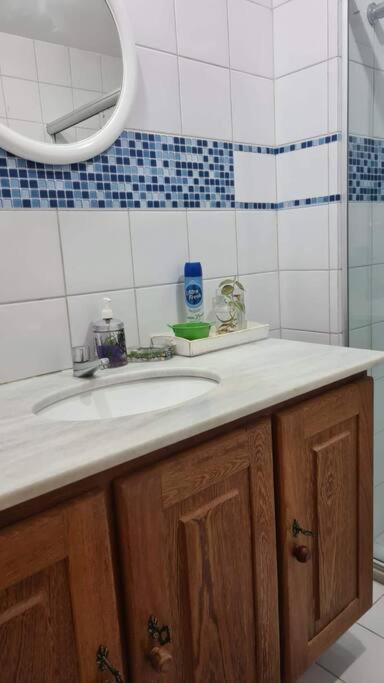 APT dupléx em condomínio com piscina na Vila da Praia do Forte