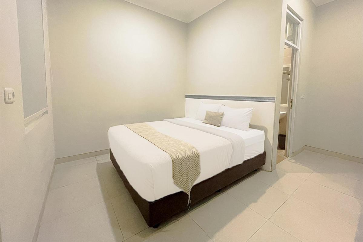Mooi Inn City Center Surabaya view 2