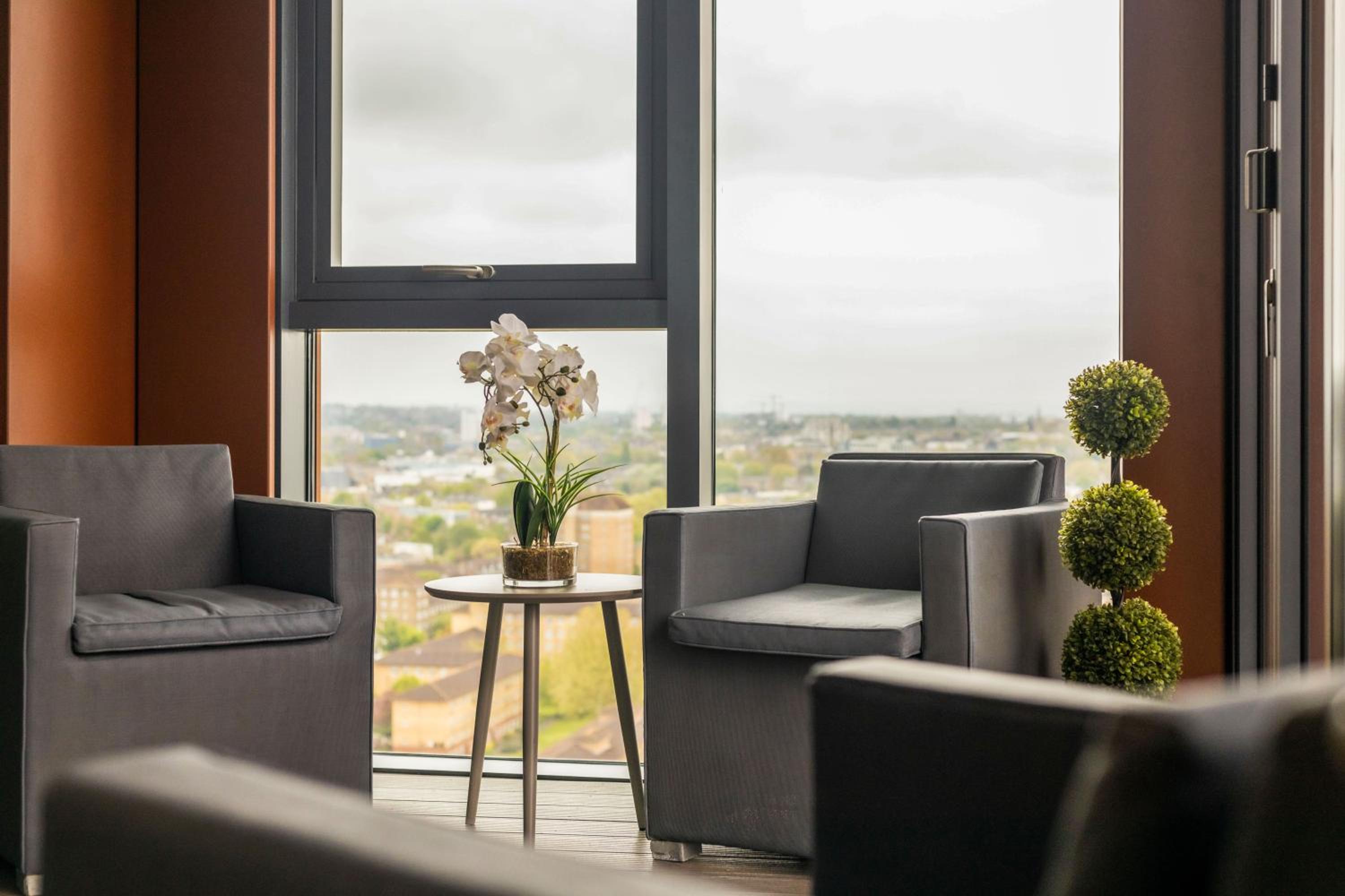 Stunning 360º View Luxurious Penthouse