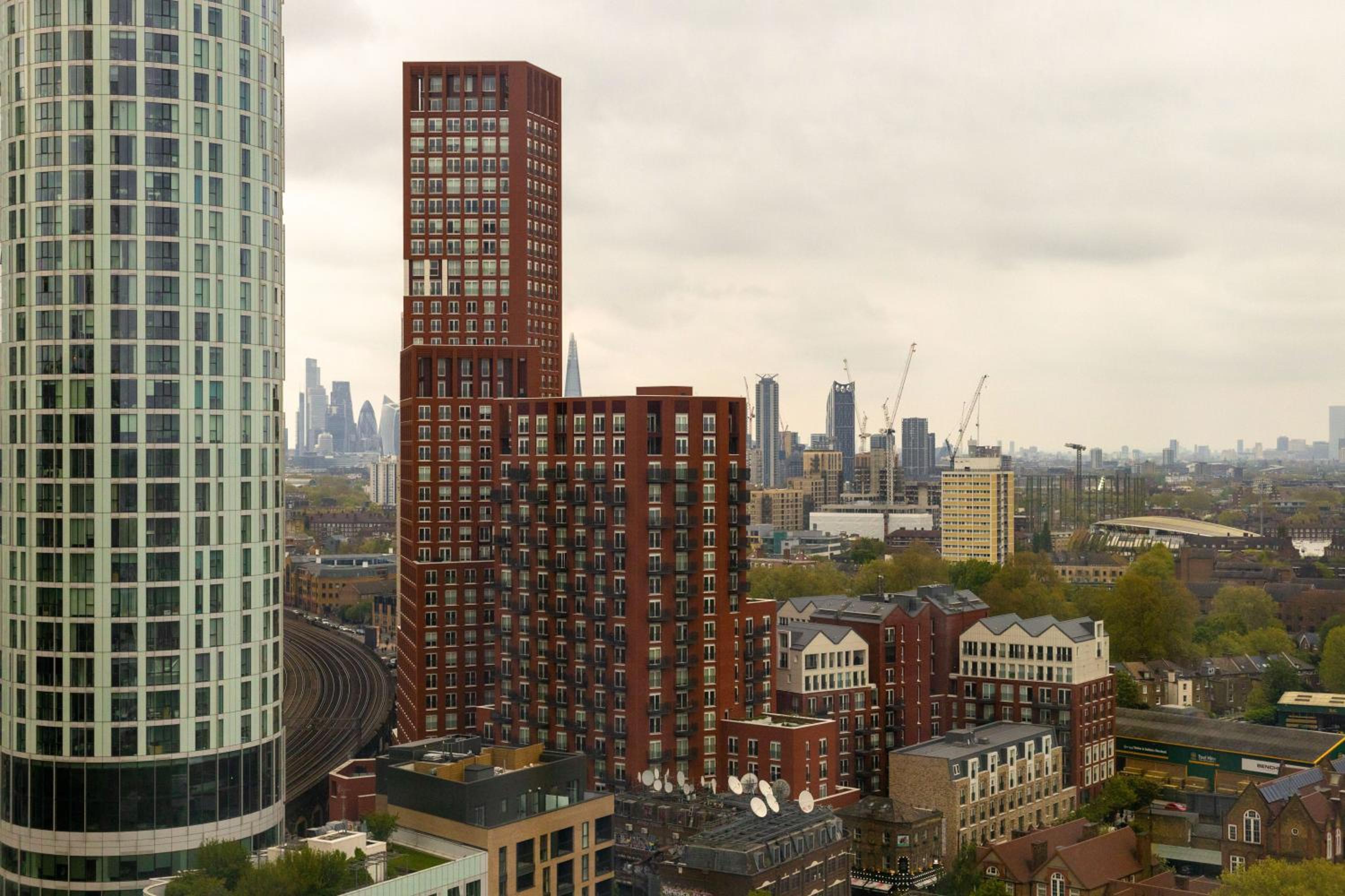 Stunning 360º View Luxurious Penthouse