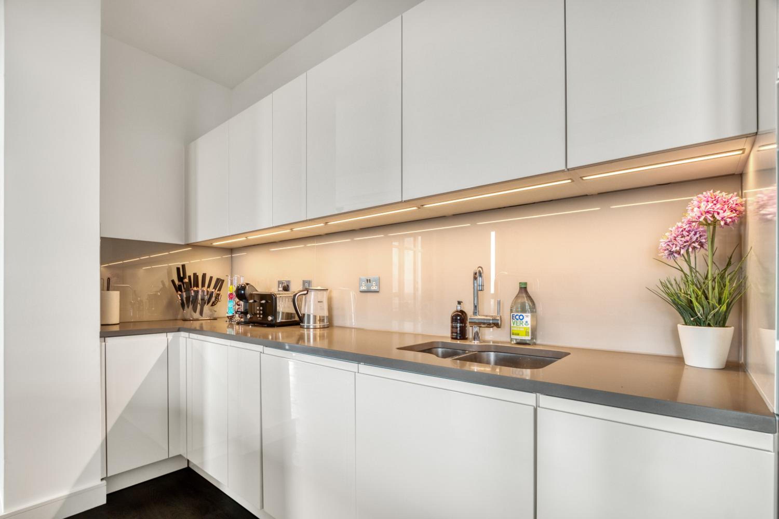 Stunning 360º View Luxurious Penthouse