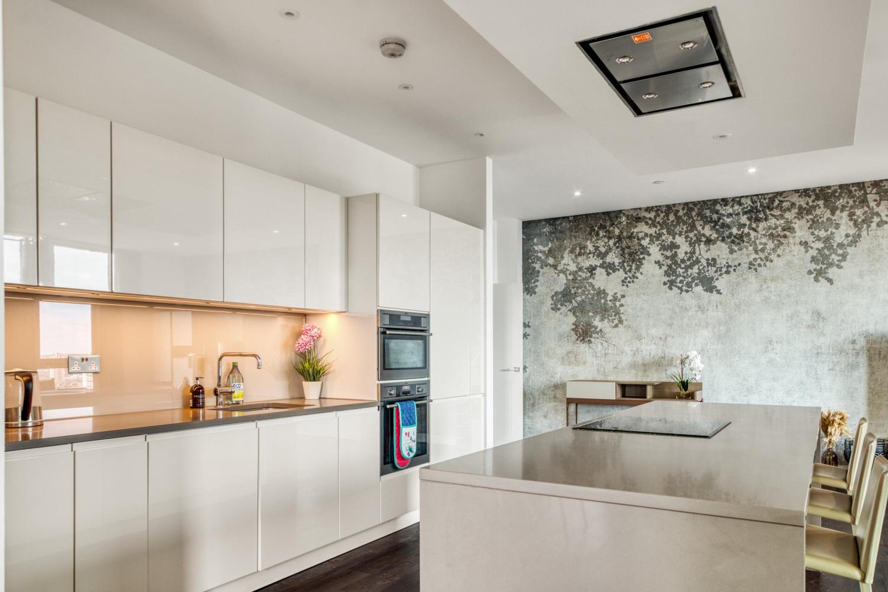 Stunning 360º View Luxurious Penthouse