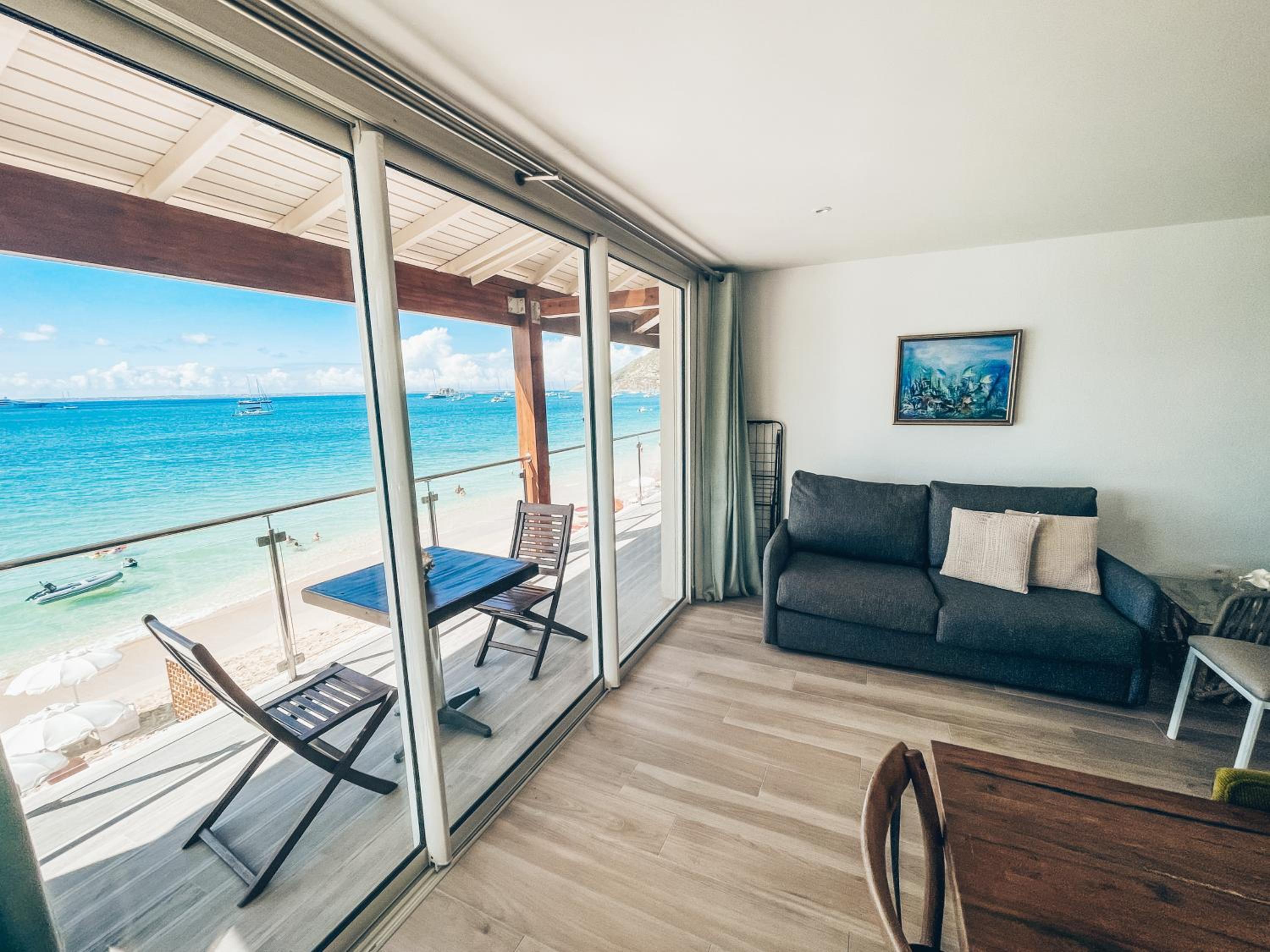 Joliebeachsxm