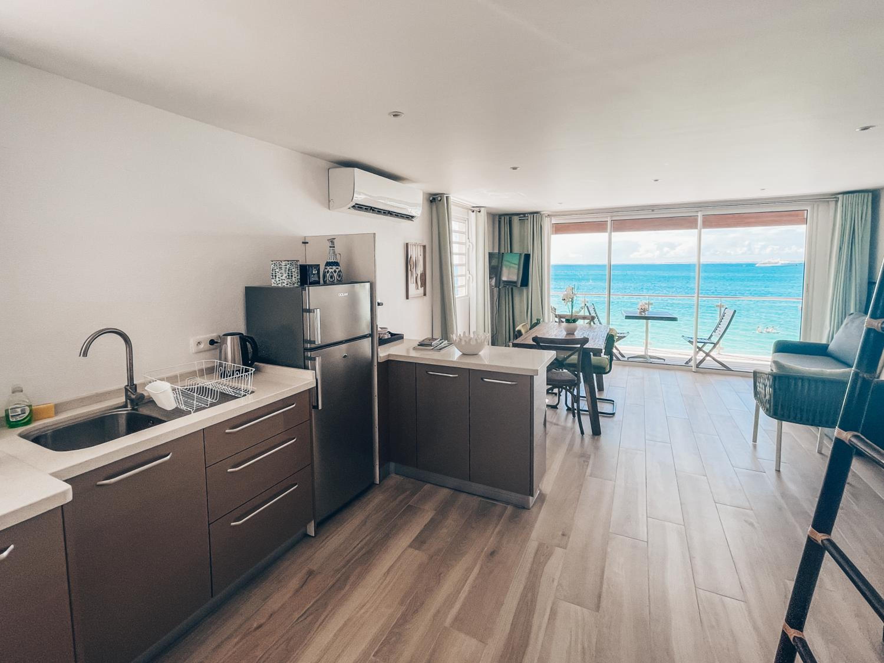Joliebeachsxm
