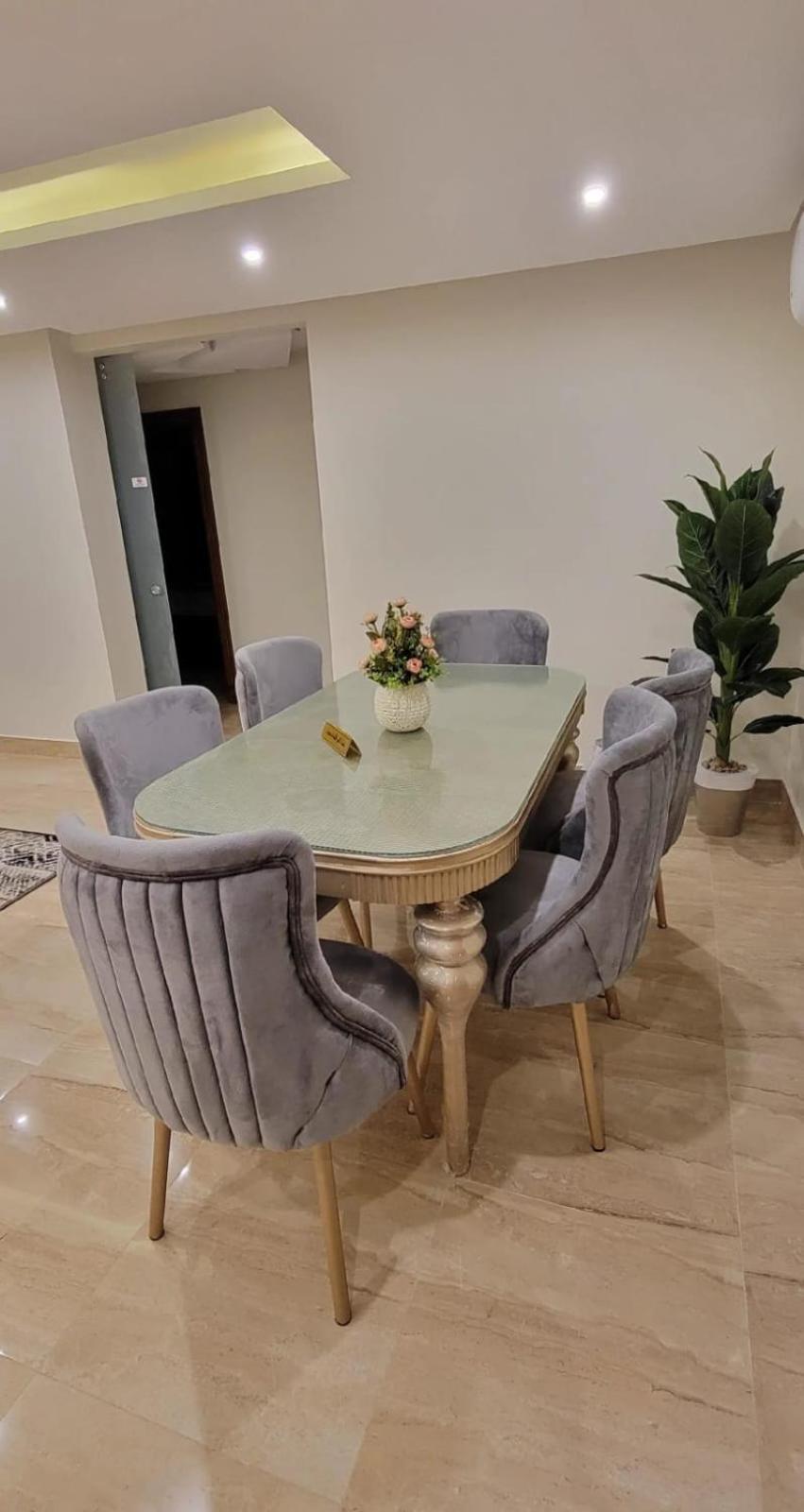 Luxury apartments, Mohandiseen 502
