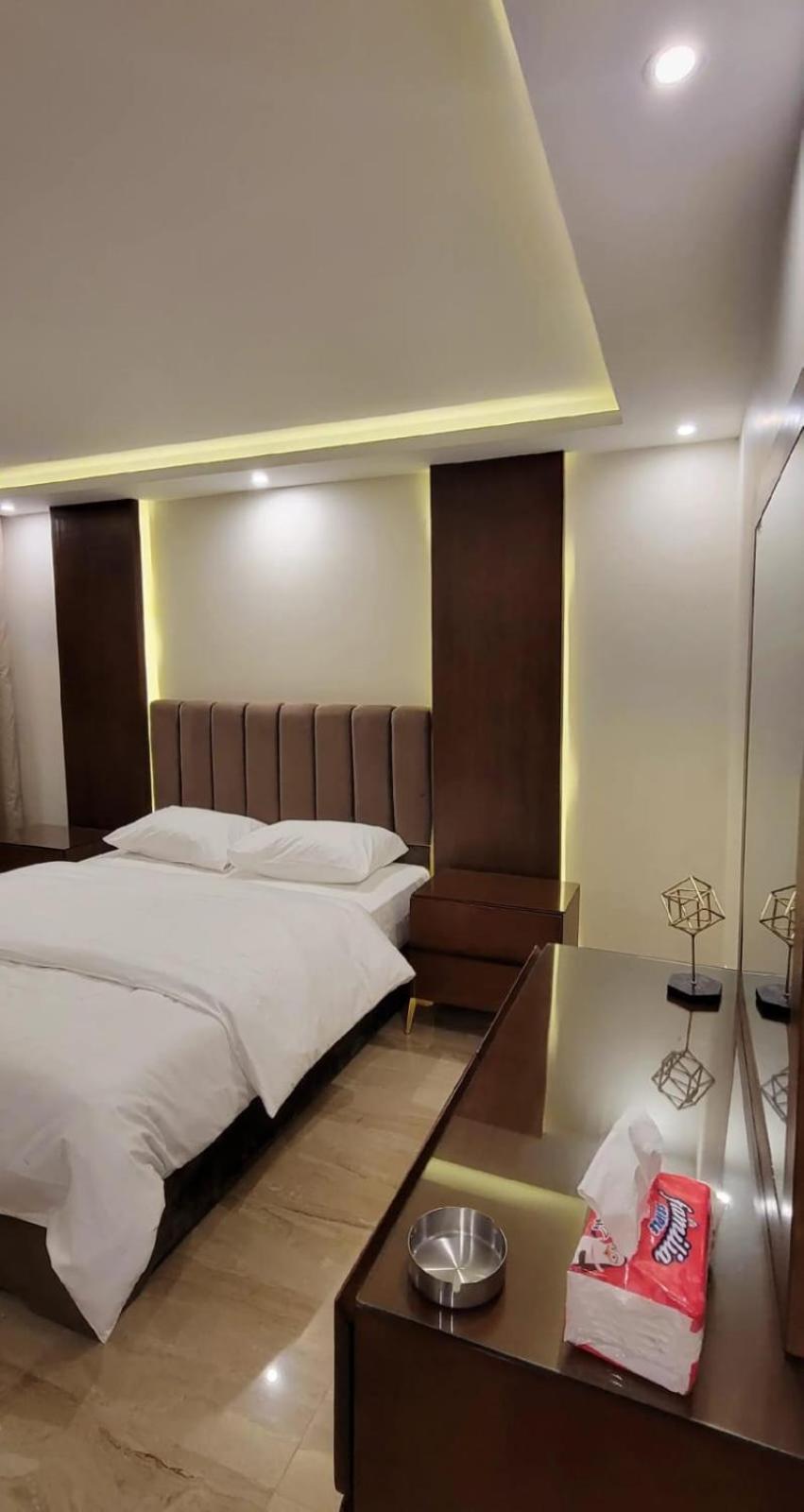 Luxury apartments, Mohandiseen 502