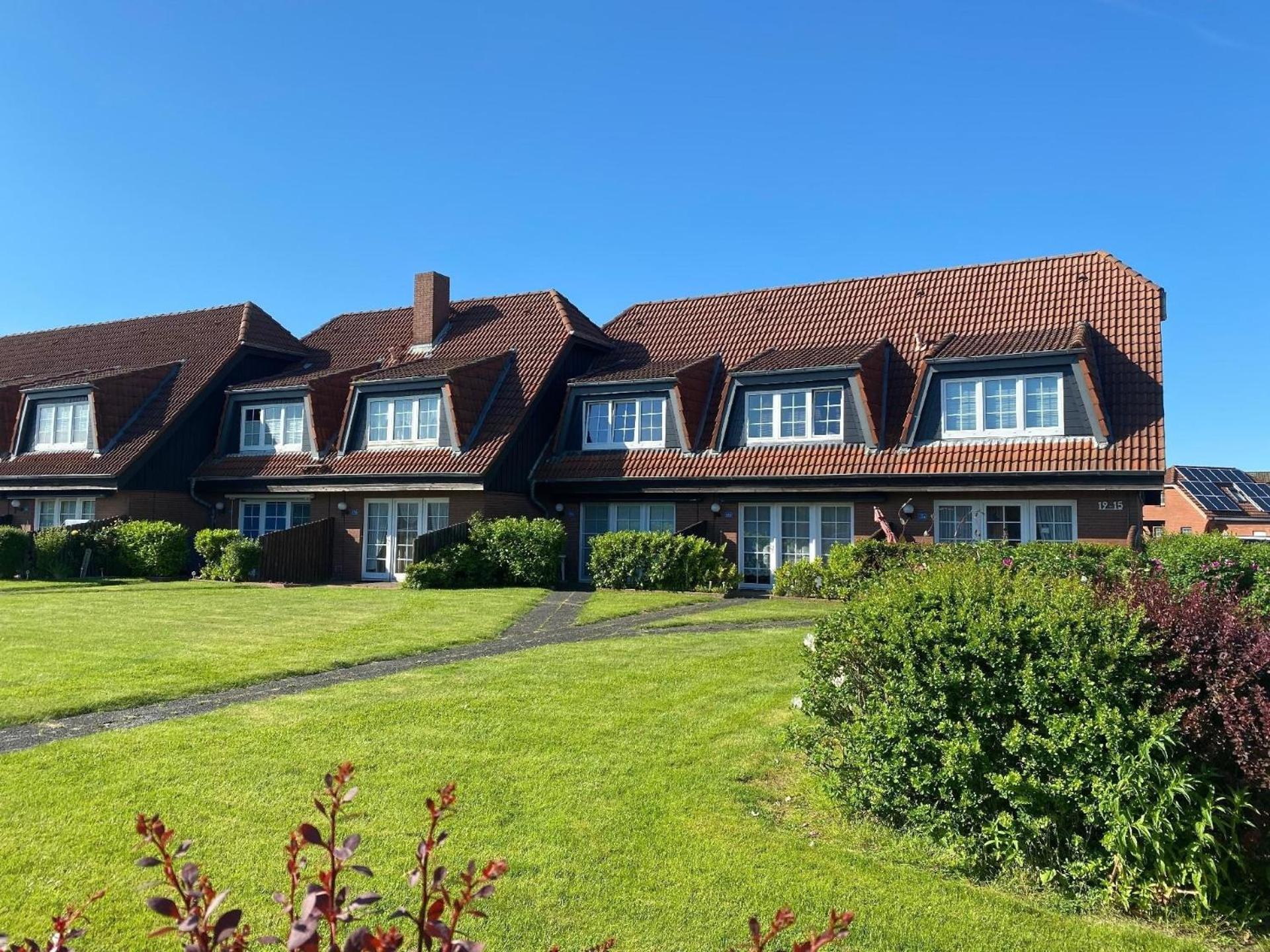 Familienfreundliche Gesamte Wohnung in Friedrichskoog-Spitze mit Garten, Grill und Terrasse