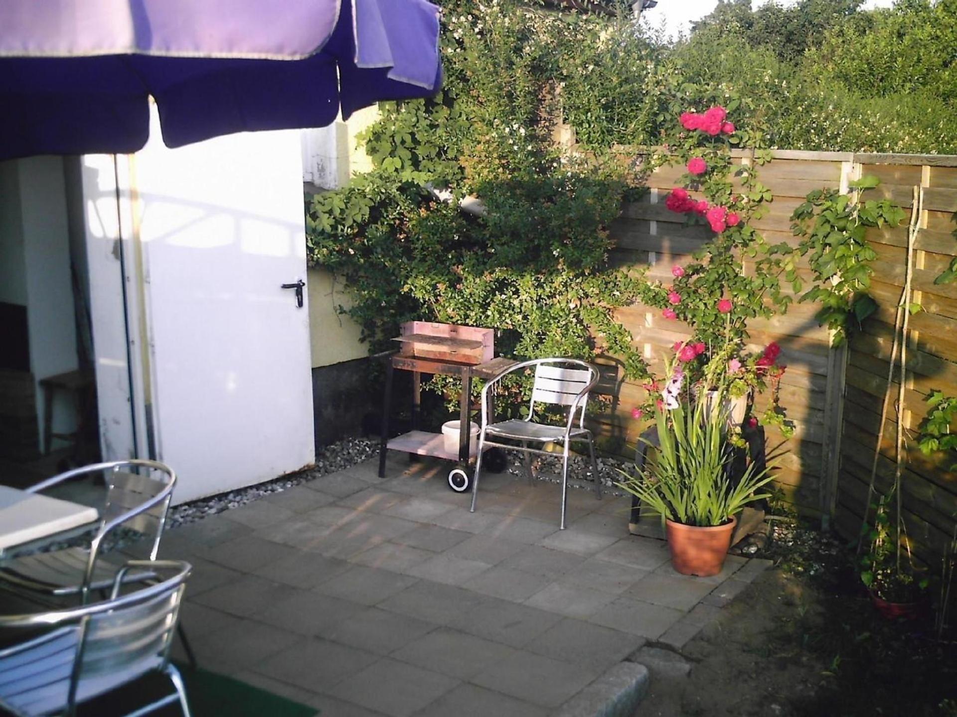 Ferienwohnung in Redewisch mit Sitzecke im Grünen , Grillmöglichkeit vorhanden