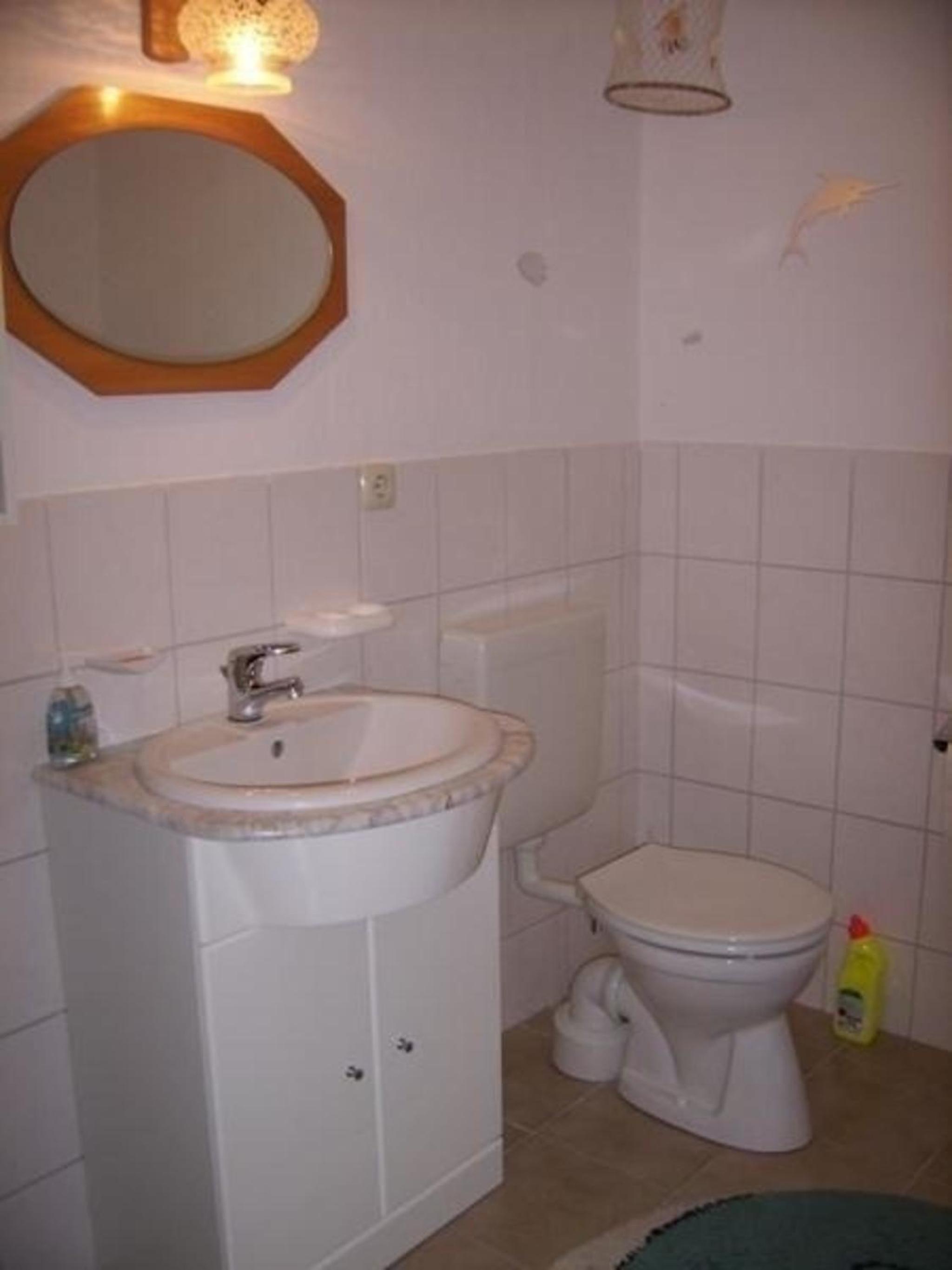 Ferienwohnung in Redewisch mit Sitzecke im Grünen , Grillmöglichkeit vorhanden