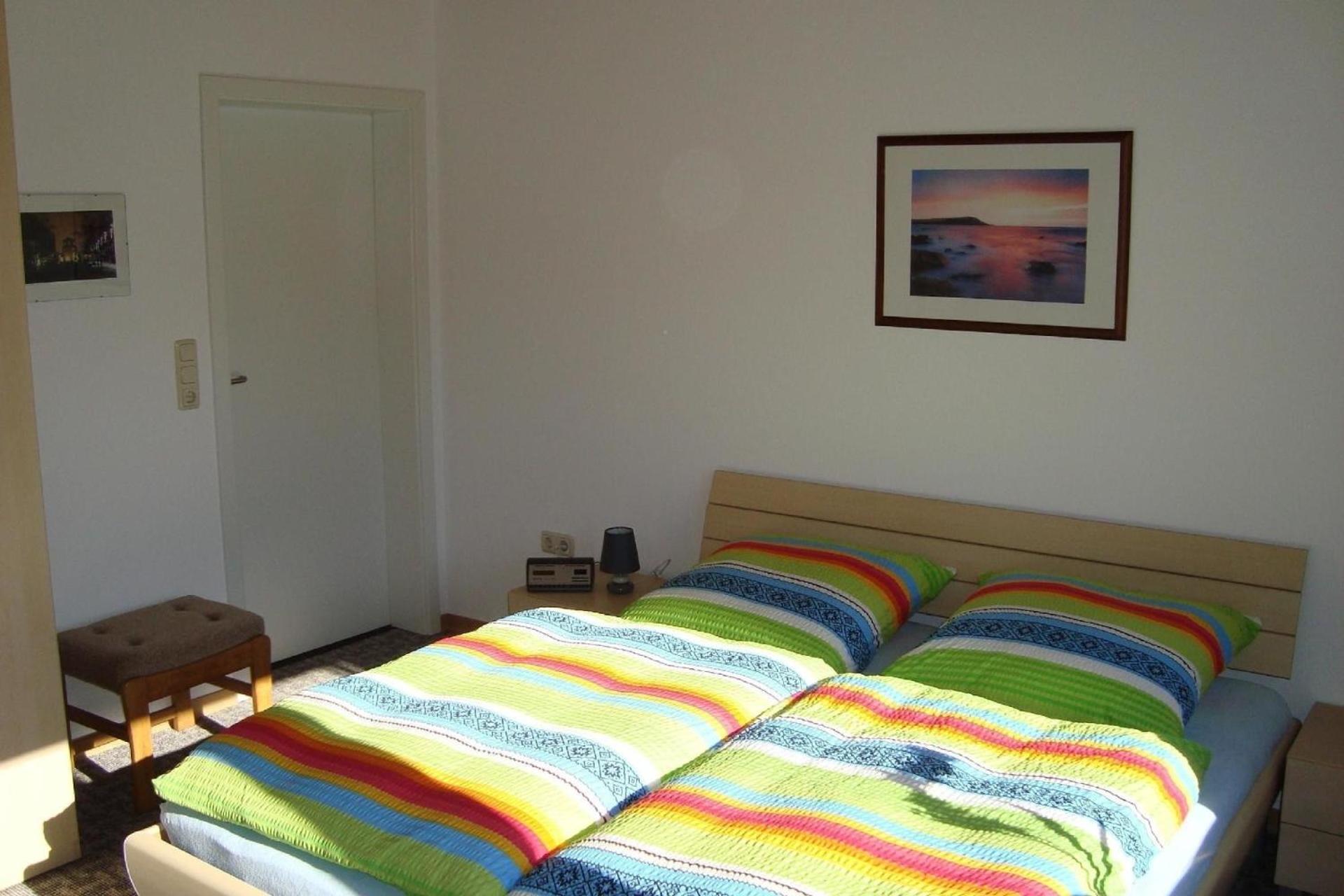 Komfortable Ferienwohnung mit großem Garten