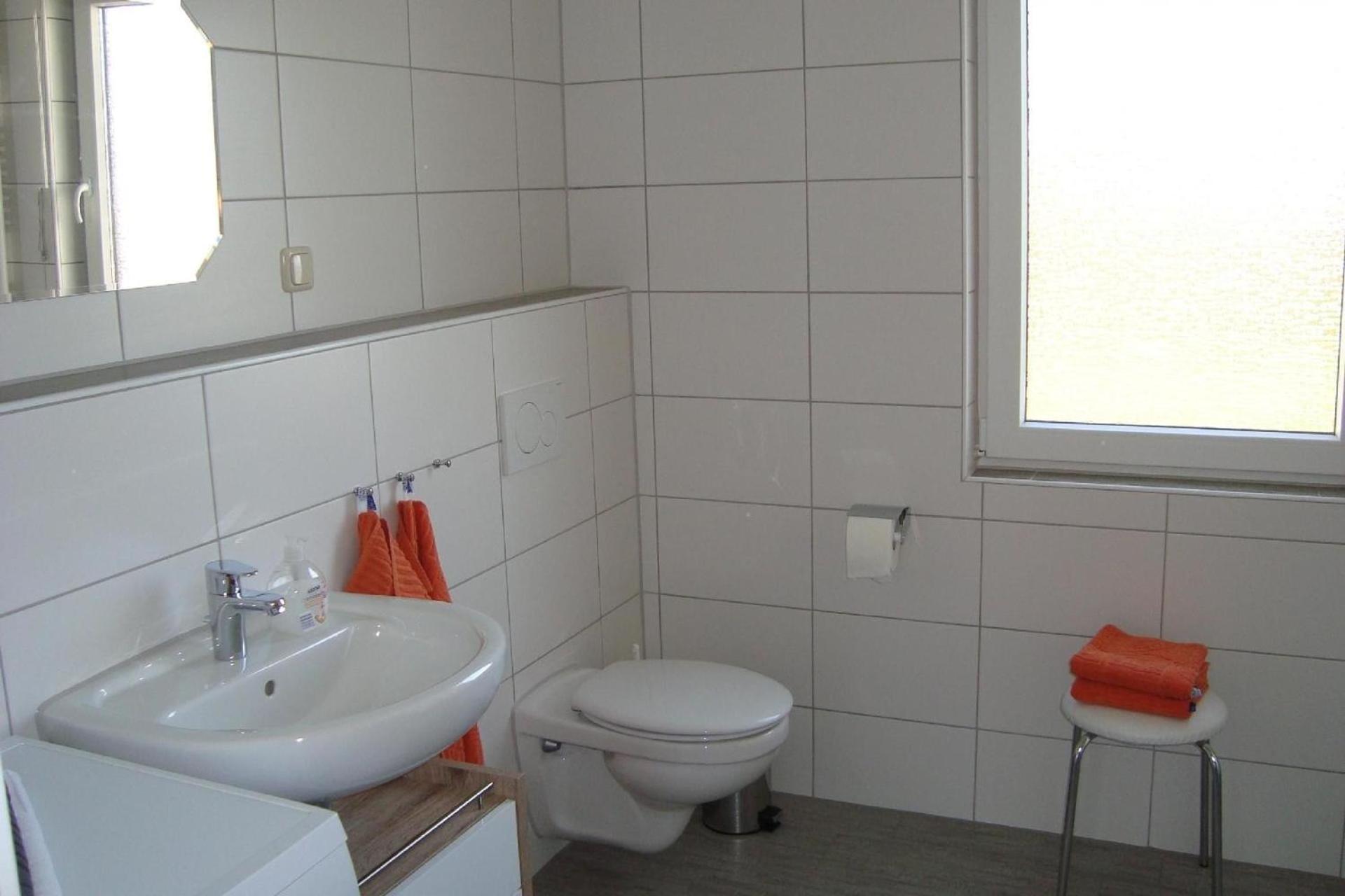 Komfortable Ferienwohnung mit großem Garten