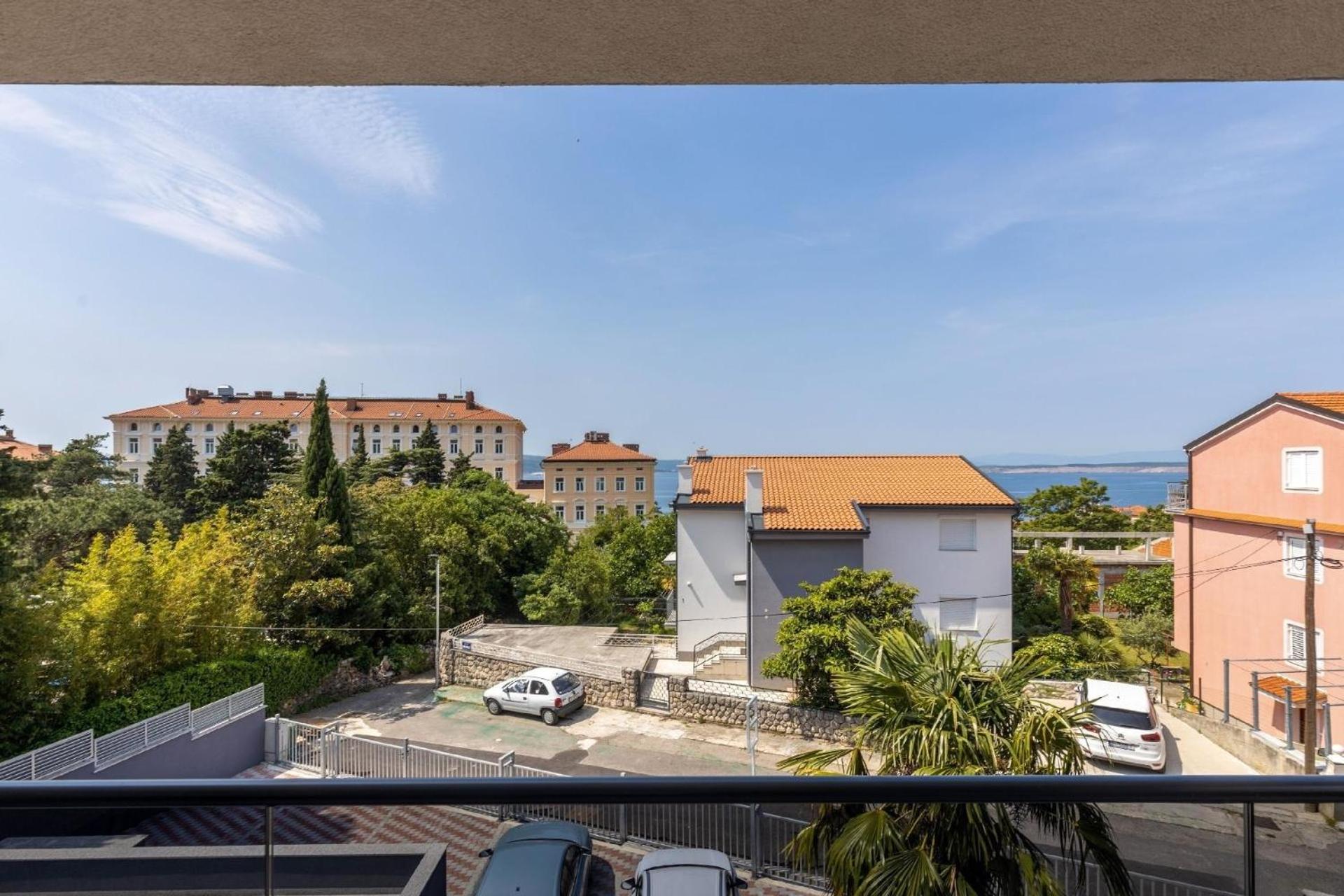 Wunderschöne Ferienwohnung in Crikvenica mit Schöner Terrasse