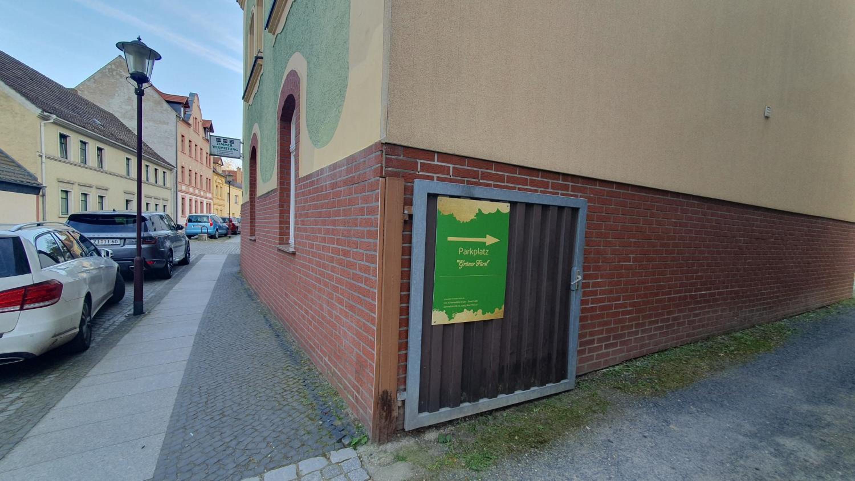 Moderne Ferienwohnung,Sauna im Haus, Parkplatz Hunde willkommen, nahe Schloss, Waldeisenbahn, Hermansbad, UNESCO Geopark, nahe polnischer Markt, Top Lage f