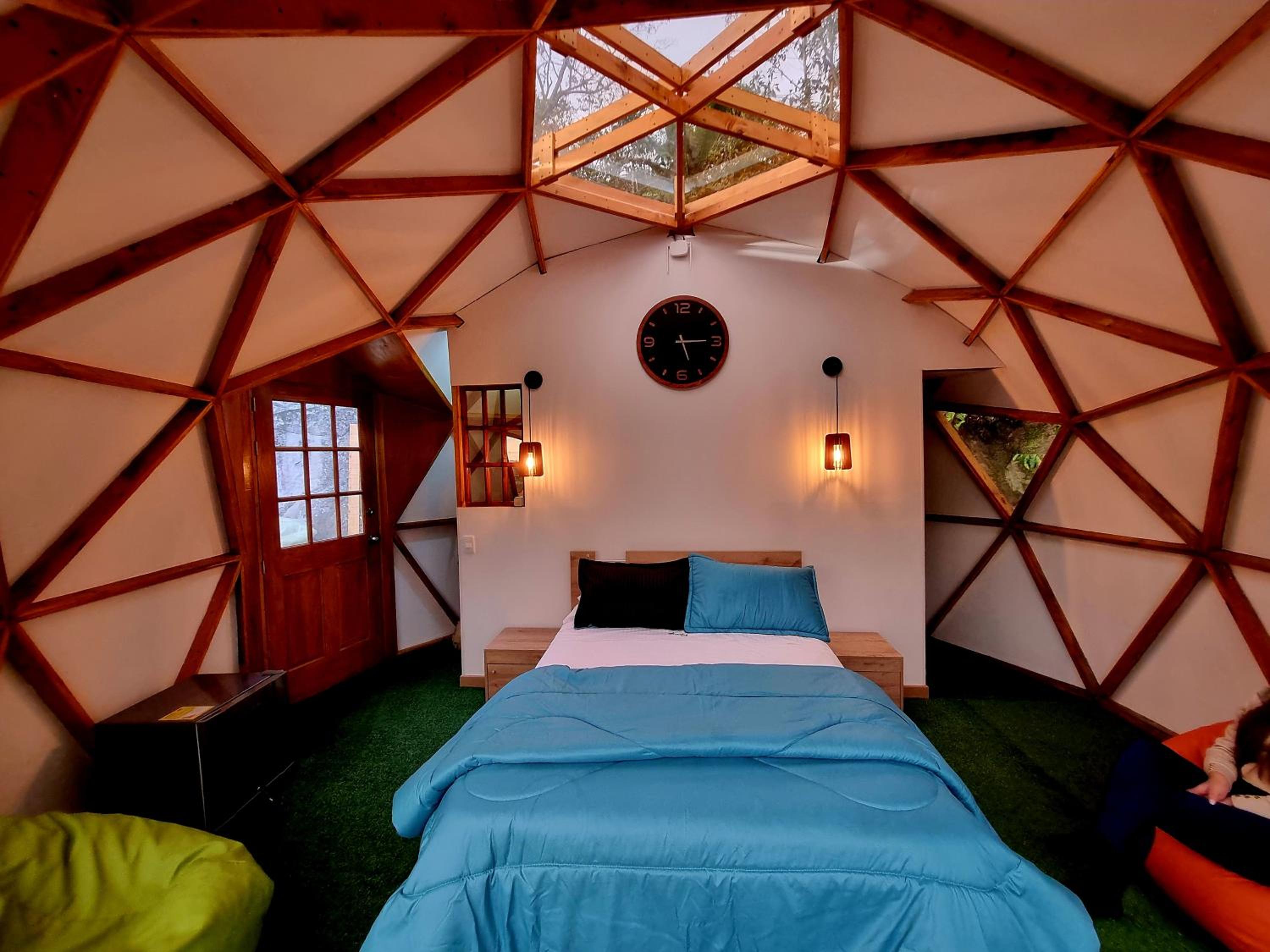 Elementium Glamping
