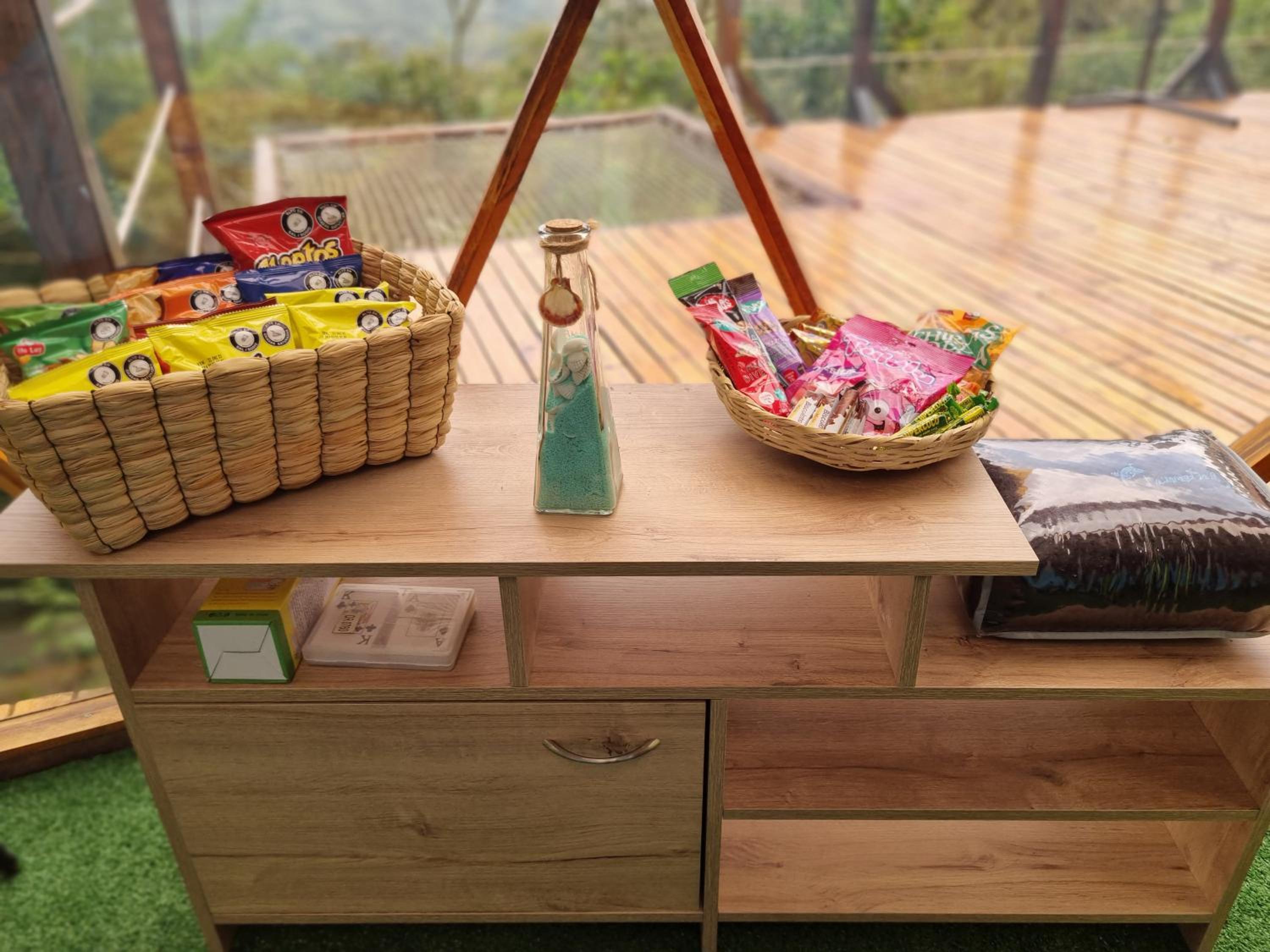 Elementium Glamping