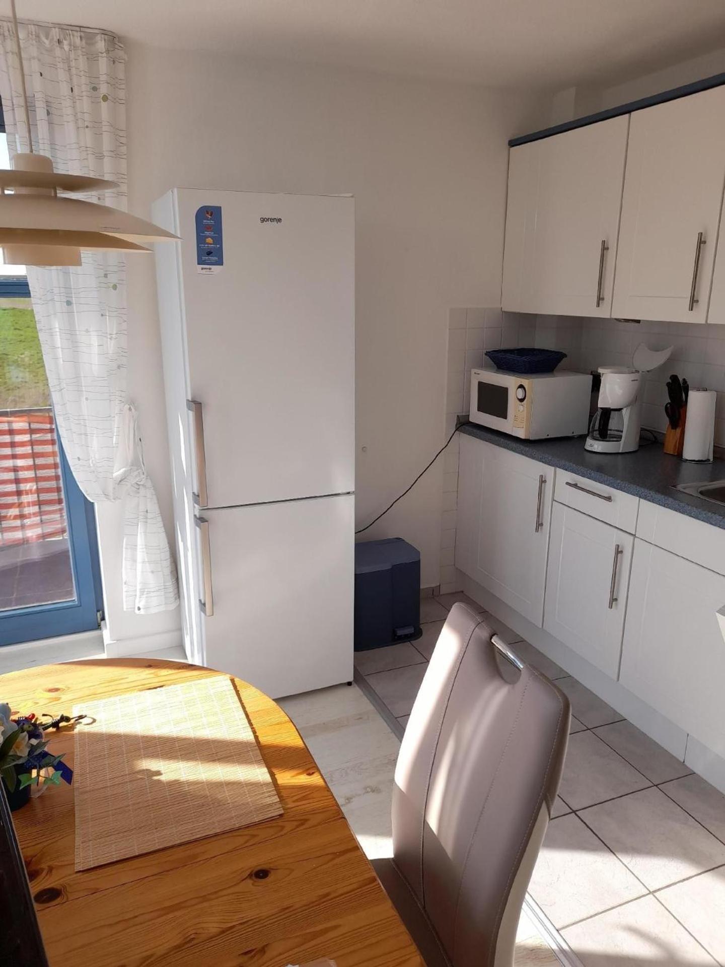 Moderne Ferienwohnung mit Balkon in Strandnähe