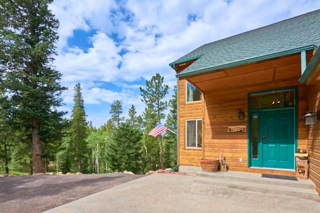Coyote Cottage Retreat Hot Tub Deck Mtn Views