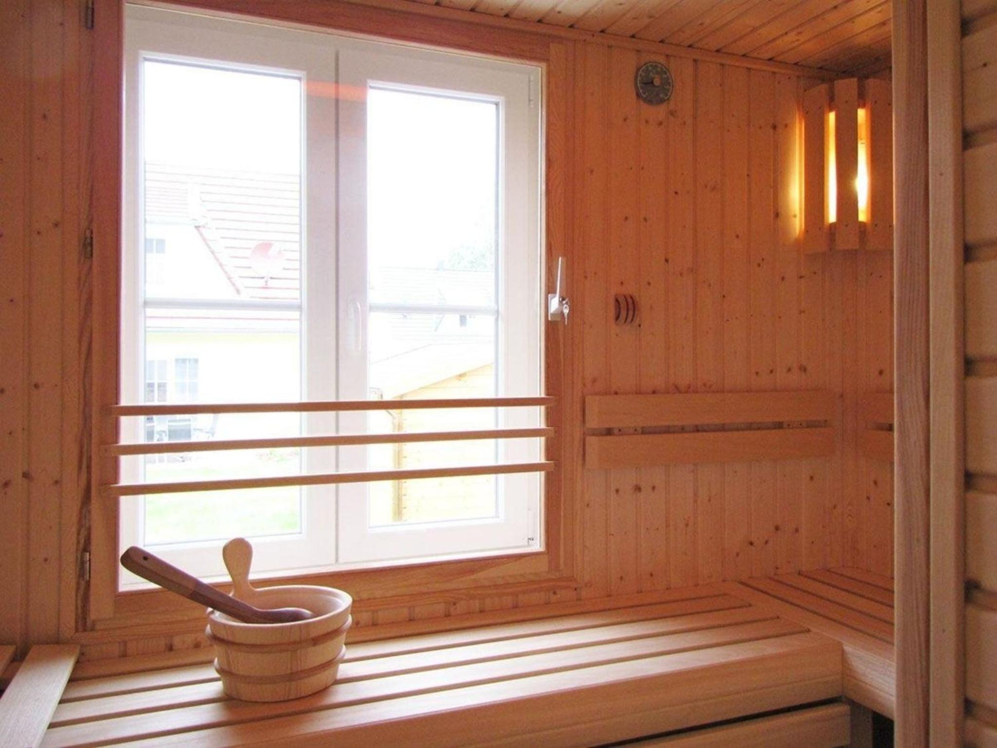 Tolles Reetdachhaus mit Sauna und schönes Garten