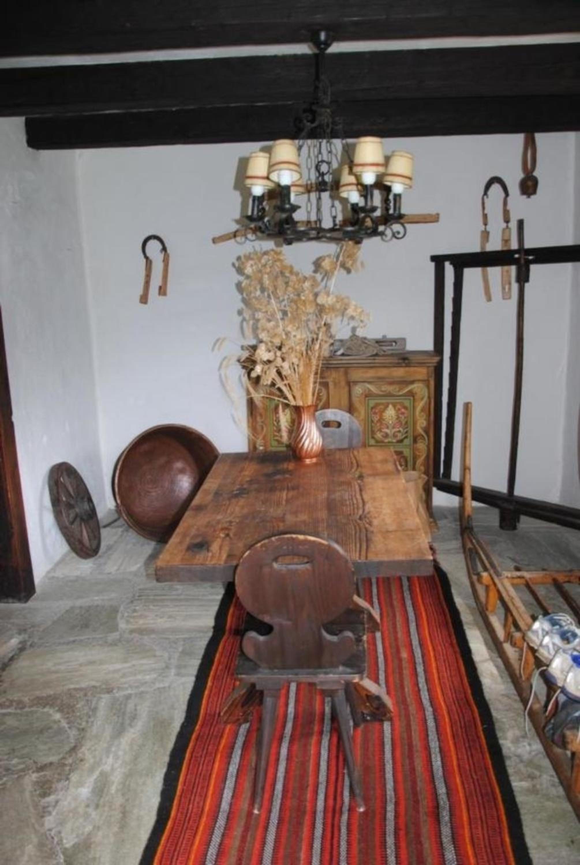 Bündnerchalet im Herz der Schweizer Alpen