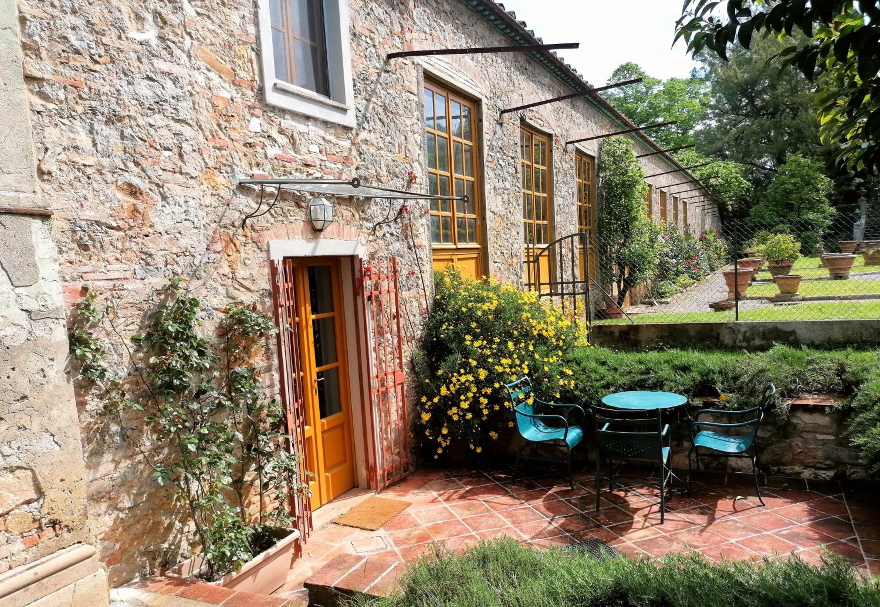 Residenza le Api view 2