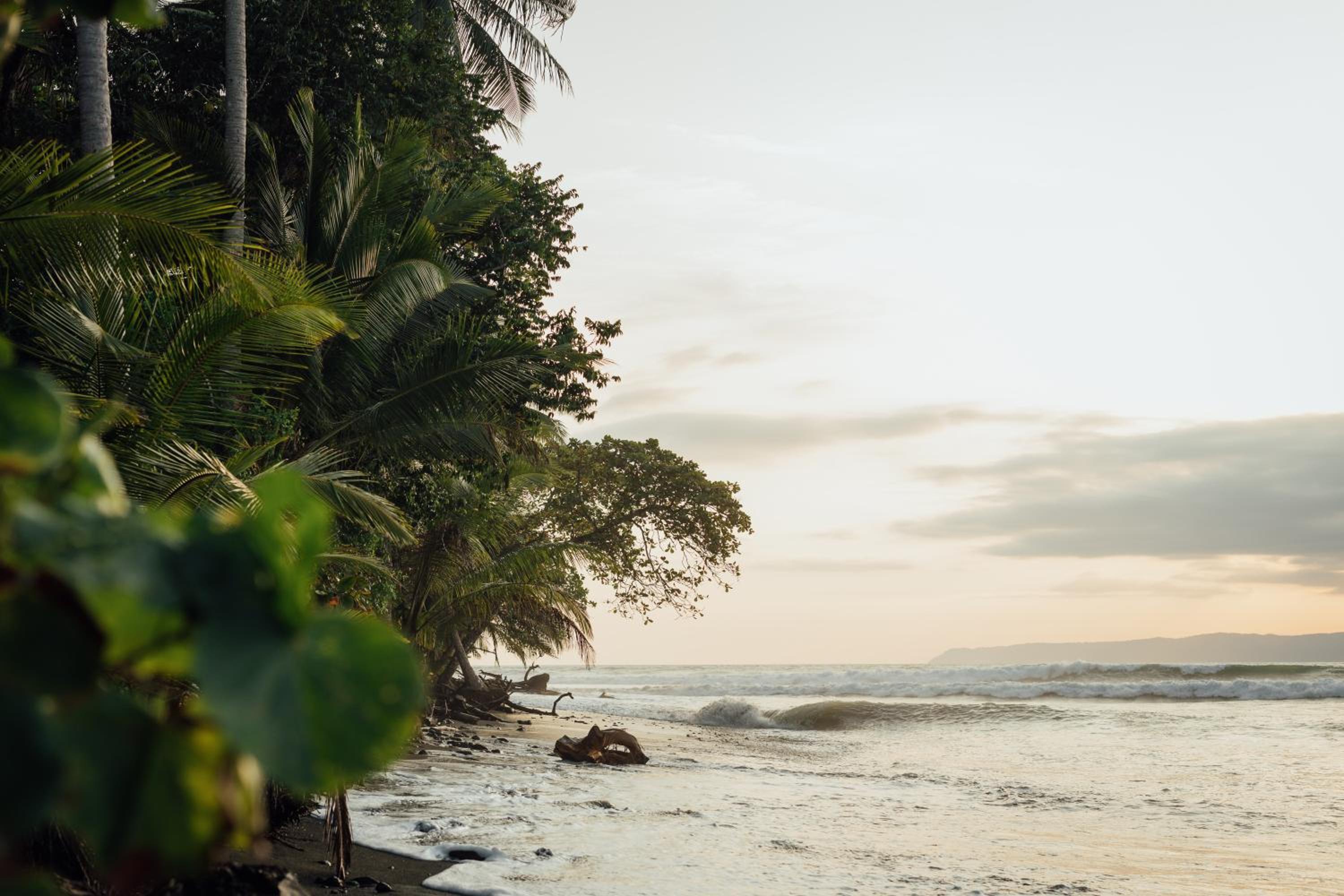 Kanoa Lodge - Adults and 18 plus only