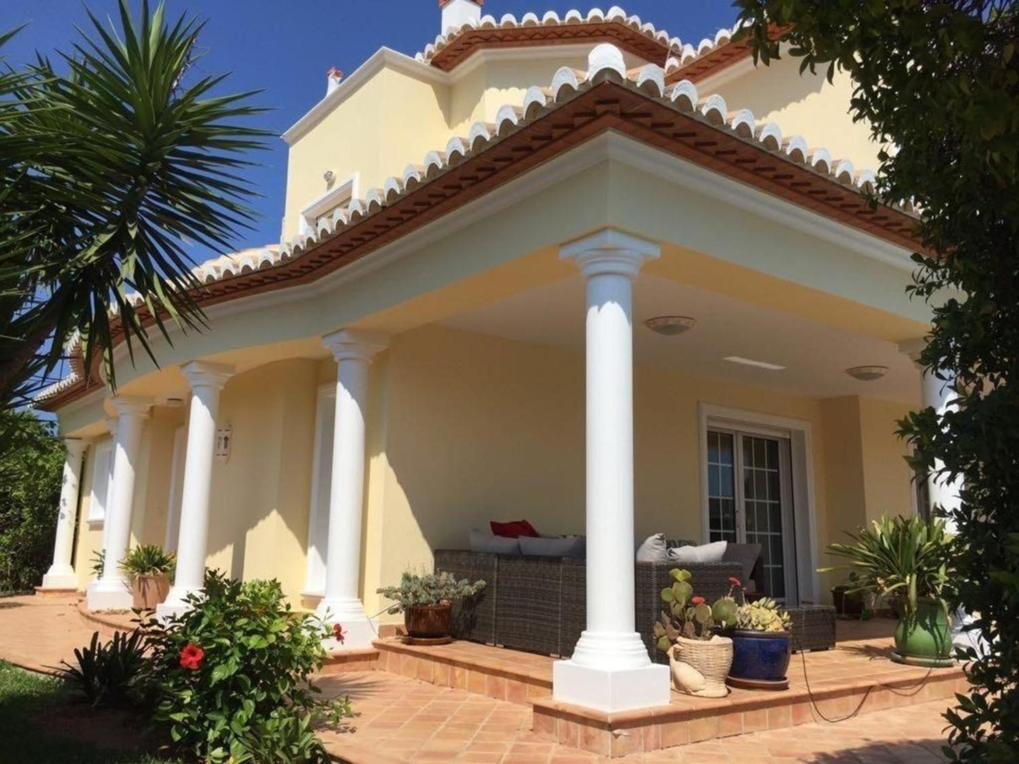 Traumvilla Segaria in Els Poblets-Denia-Alicante, 165m2 mit grossem Pool, 900m2 Parkgrundstück view 3