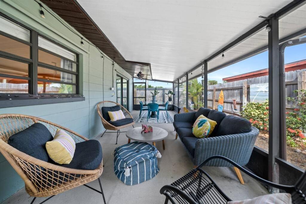 Laid-Back Bungalow 25 Blocks to Beach with Pool, Kayak and SUP Access