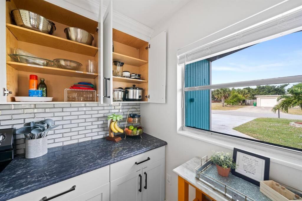 Laid-Back Bungalow 25 Blocks to Beach with Pool, Kayak and SUP Access