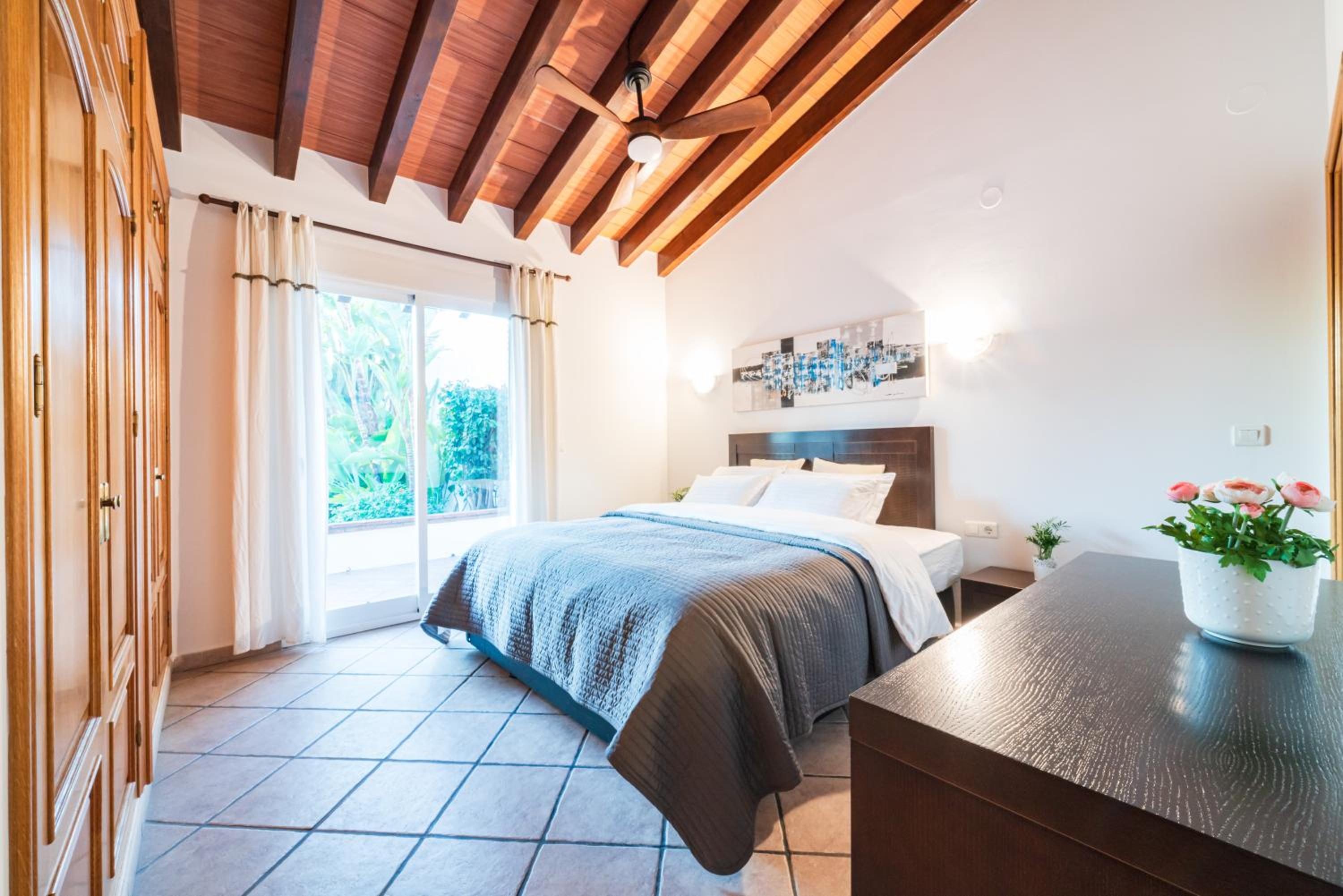 Villa Beachside