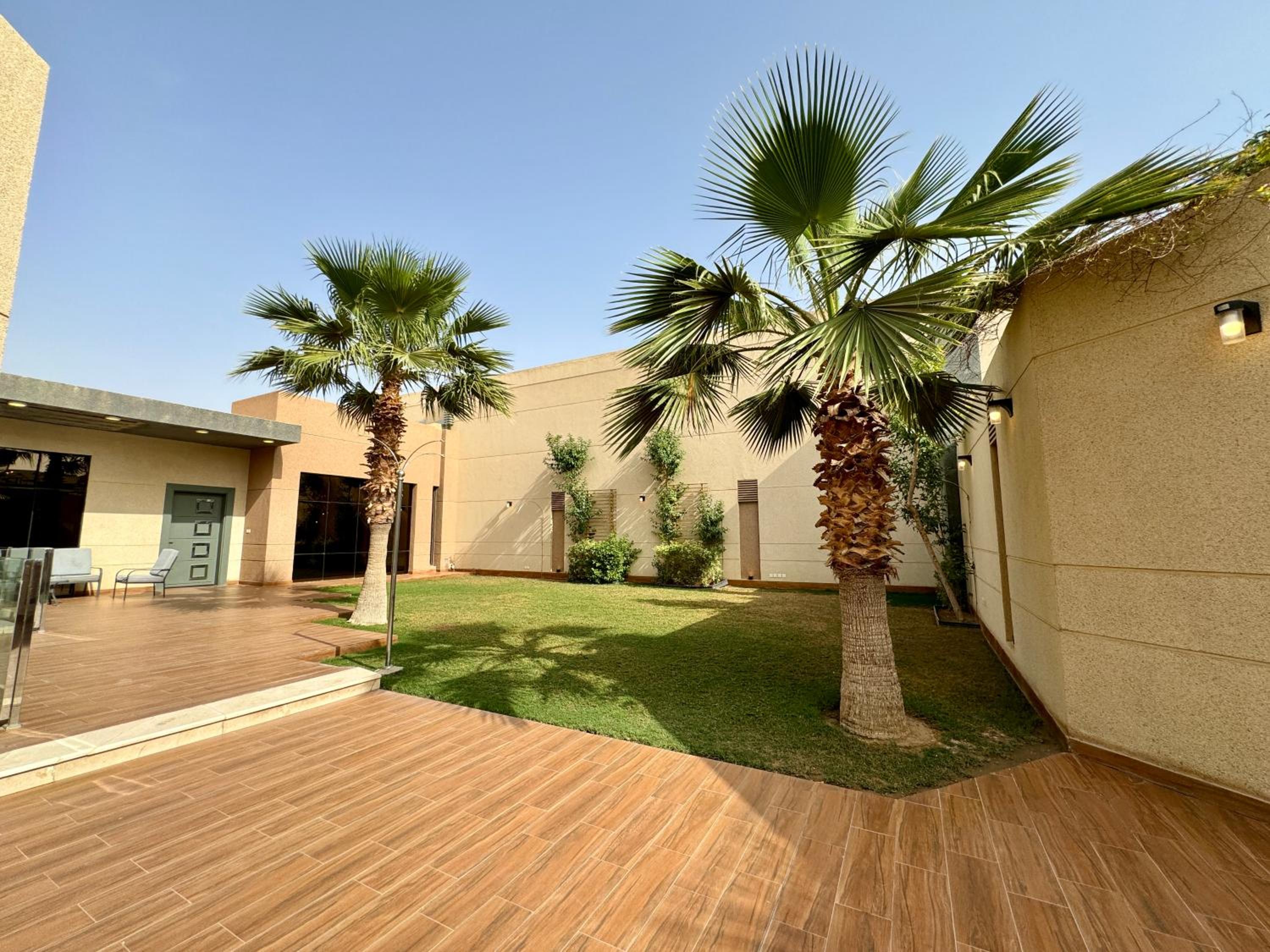 Dilan Resorts