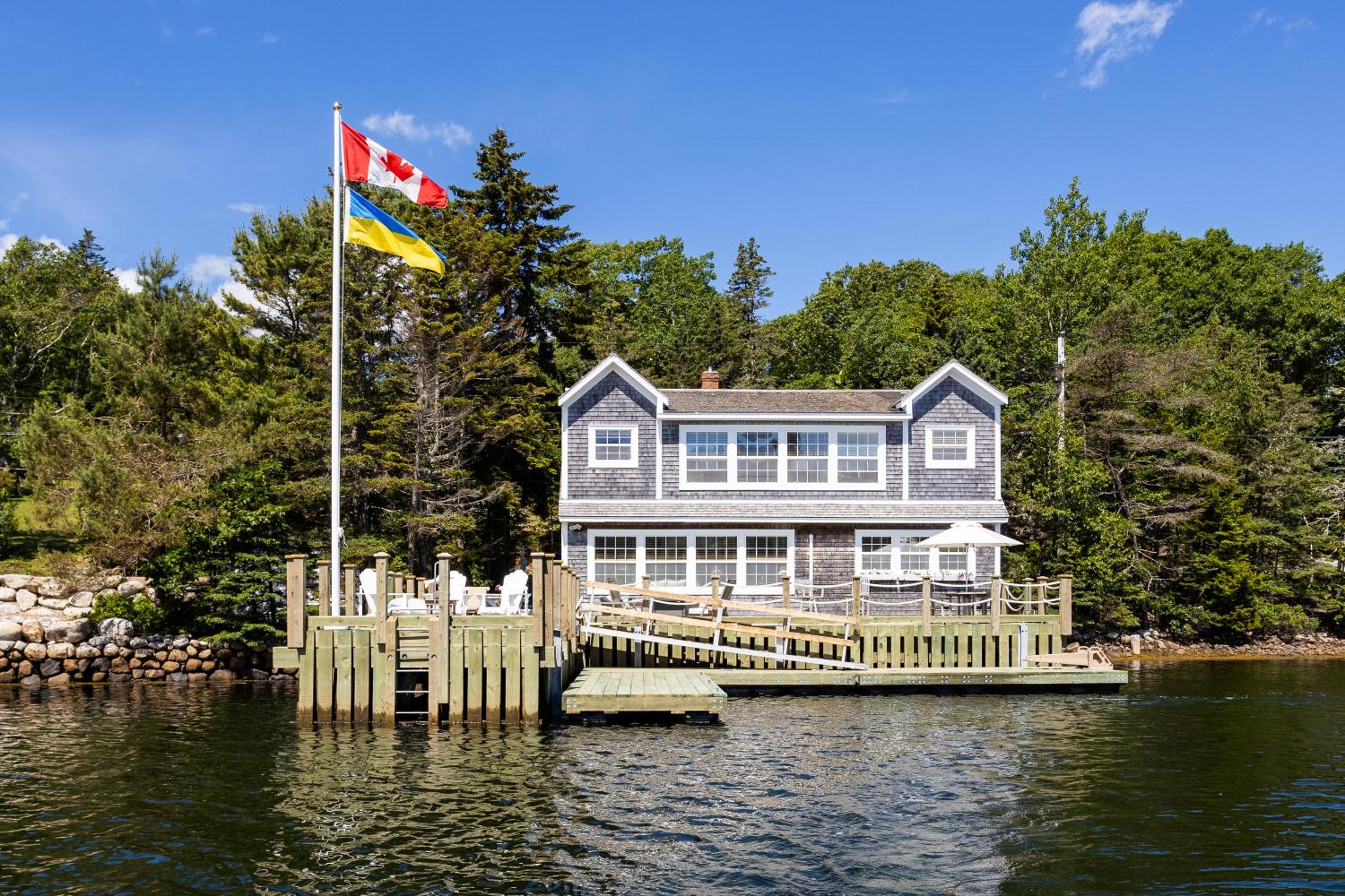 Beautiful Ocean Home in Chester