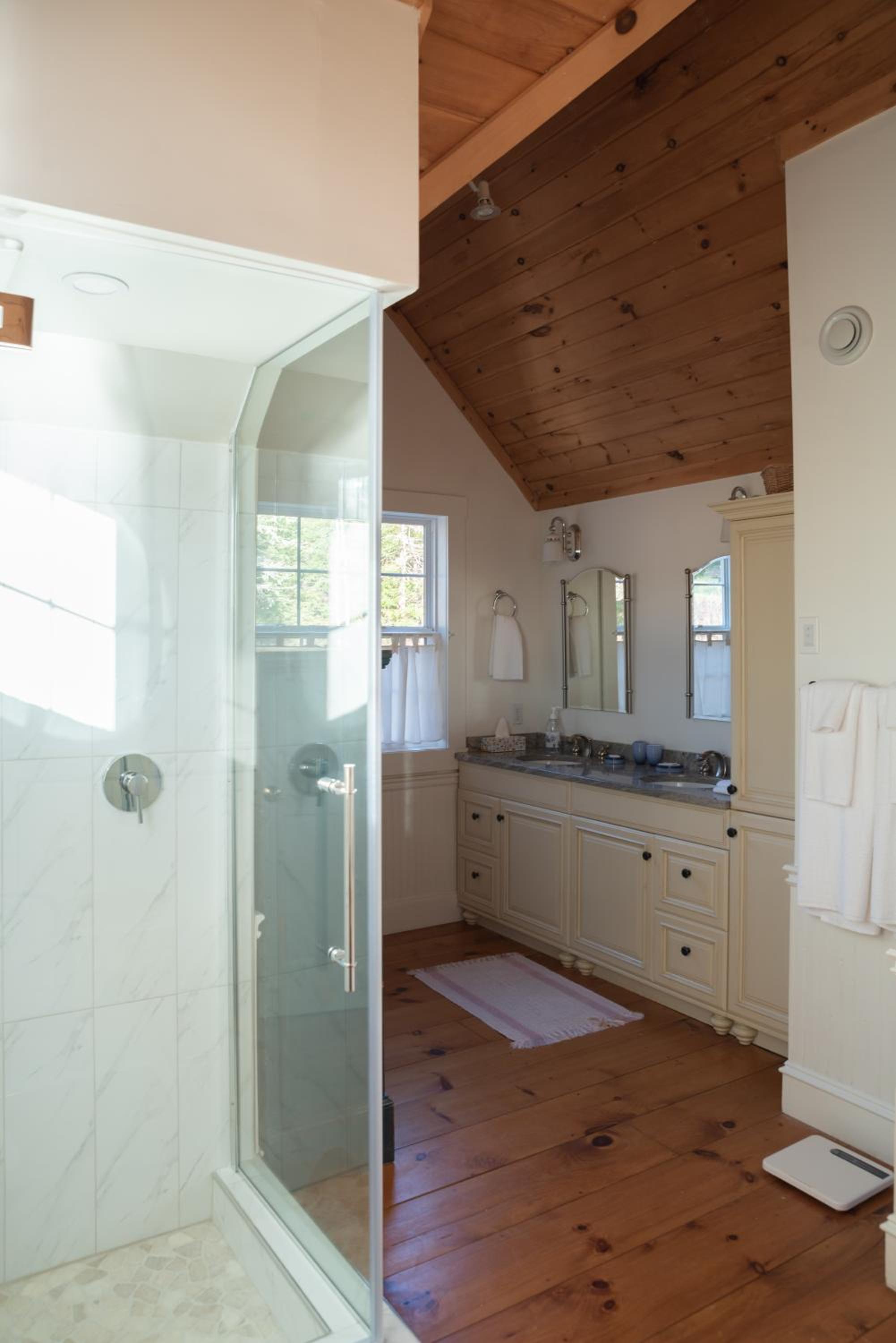 Beautiful Ocean Home in Chester
