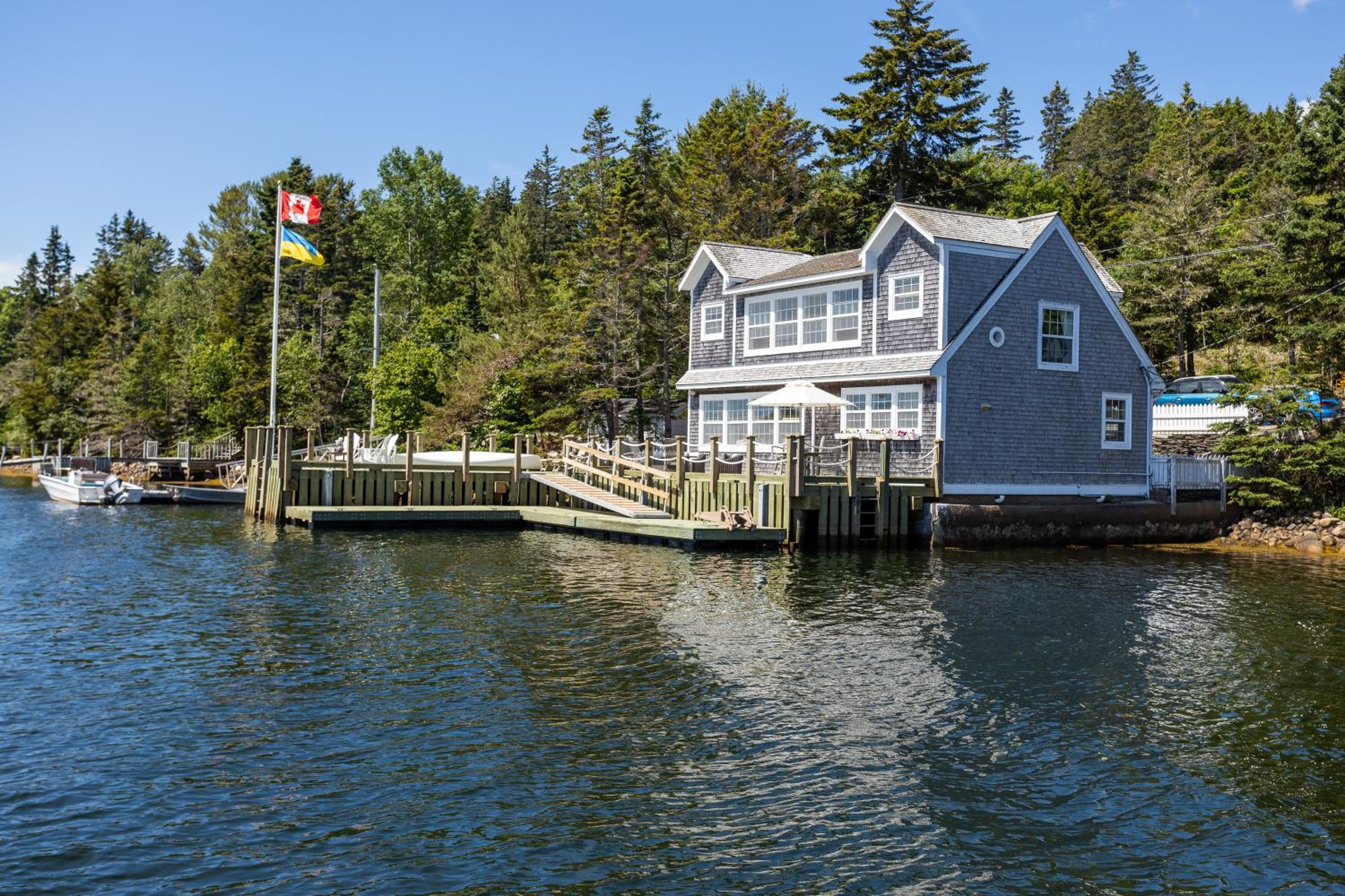 Beautiful Ocean Home in Chester