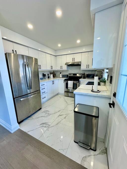 Private Luxury Full Home in Markham