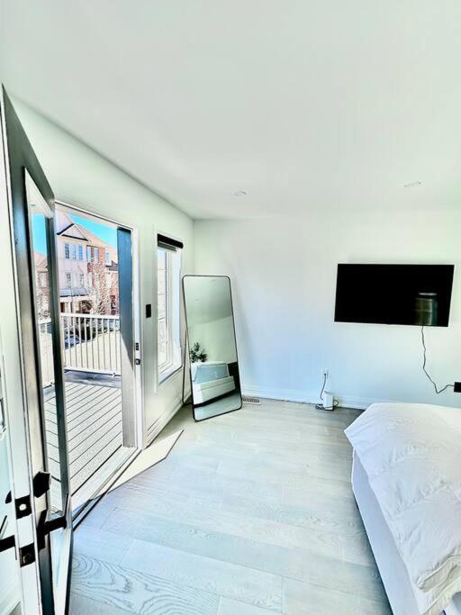 Private Luxury Full Home in Markham